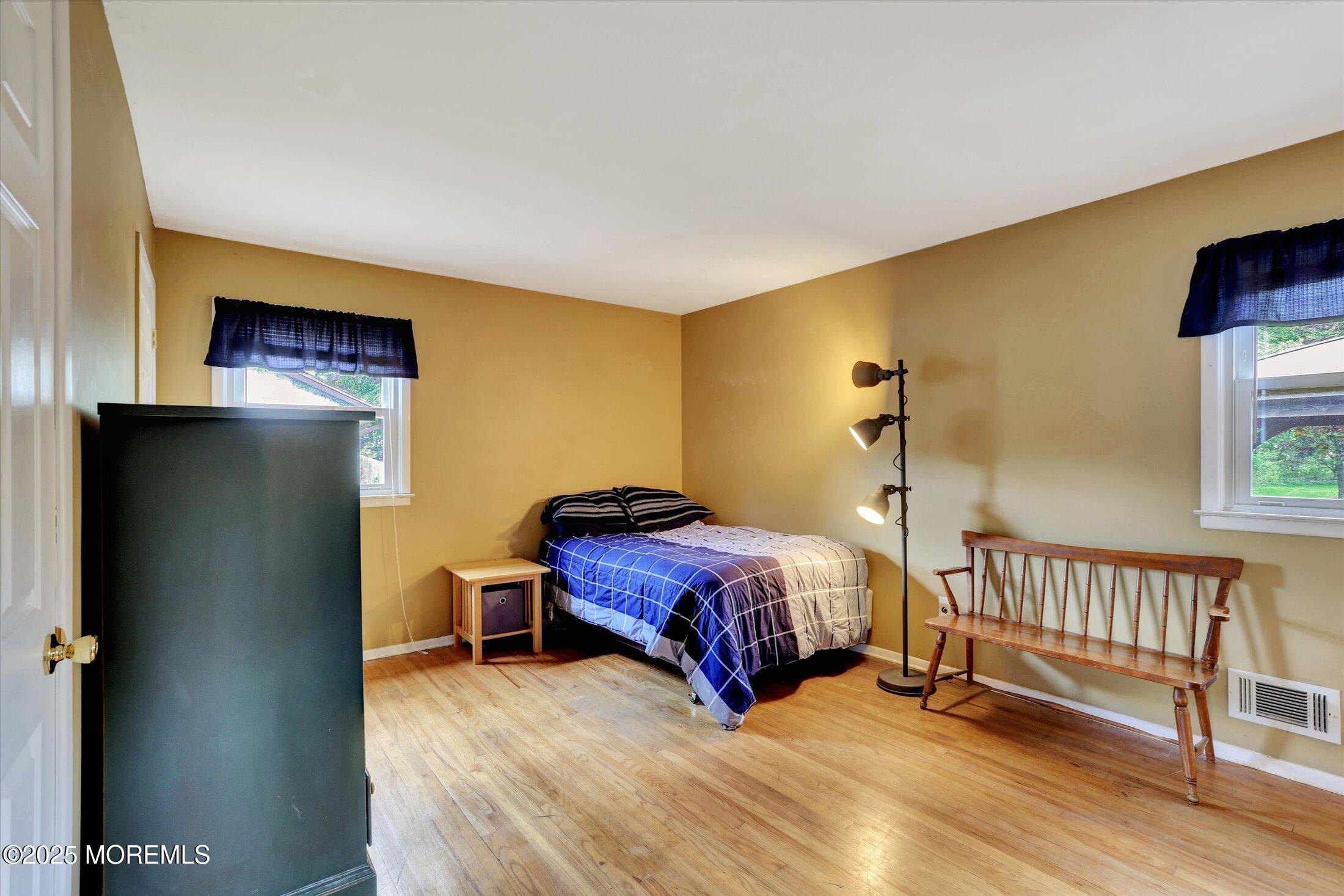 12 Prince William Road, Morganville, New Jersey image 16