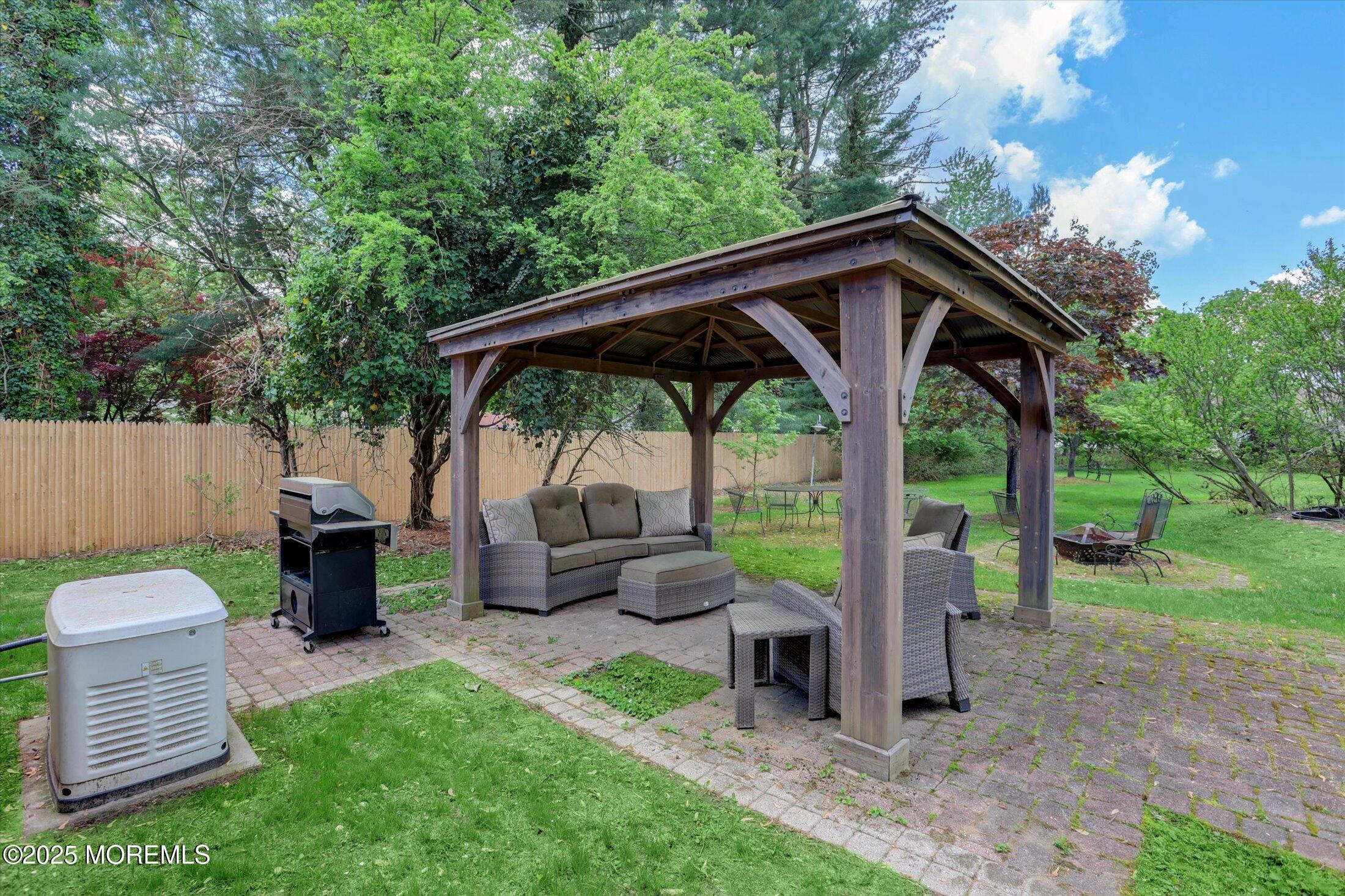12 Prince William Road, Morganville, New Jersey image 36