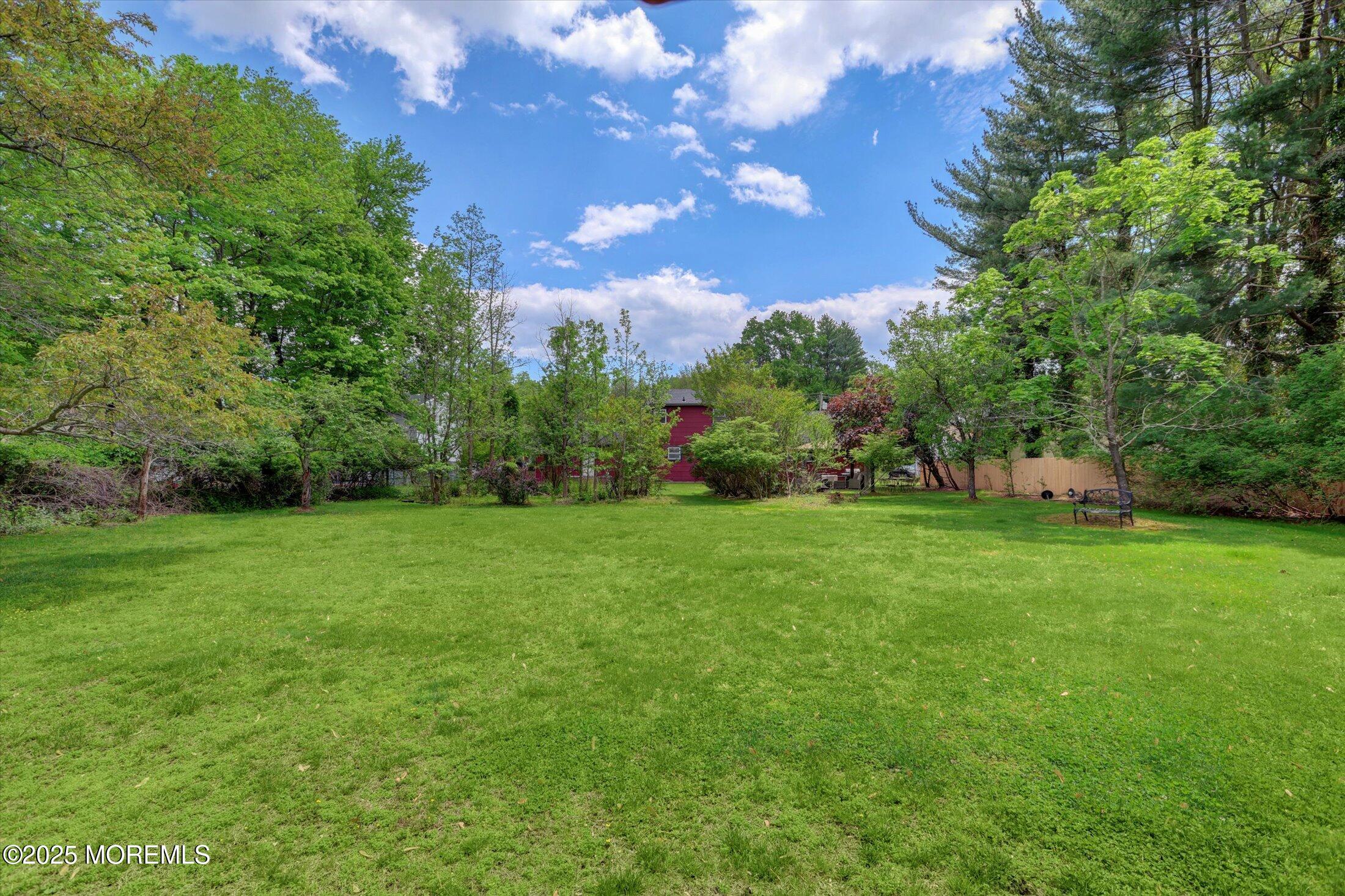 12 Prince William Road, Morganville, New Jersey image 34