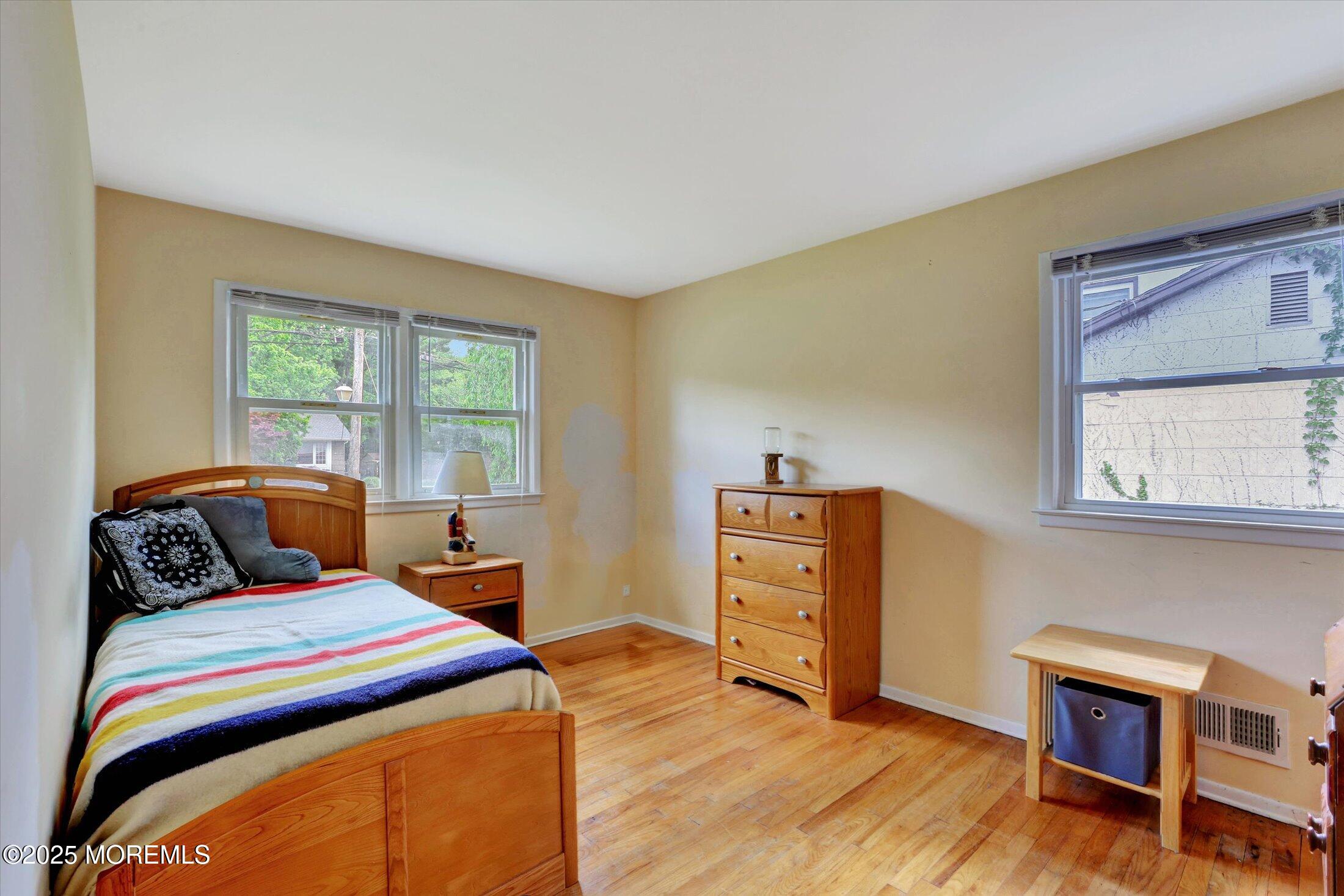 12 Prince William Road, Morganville, New Jersey image 20
