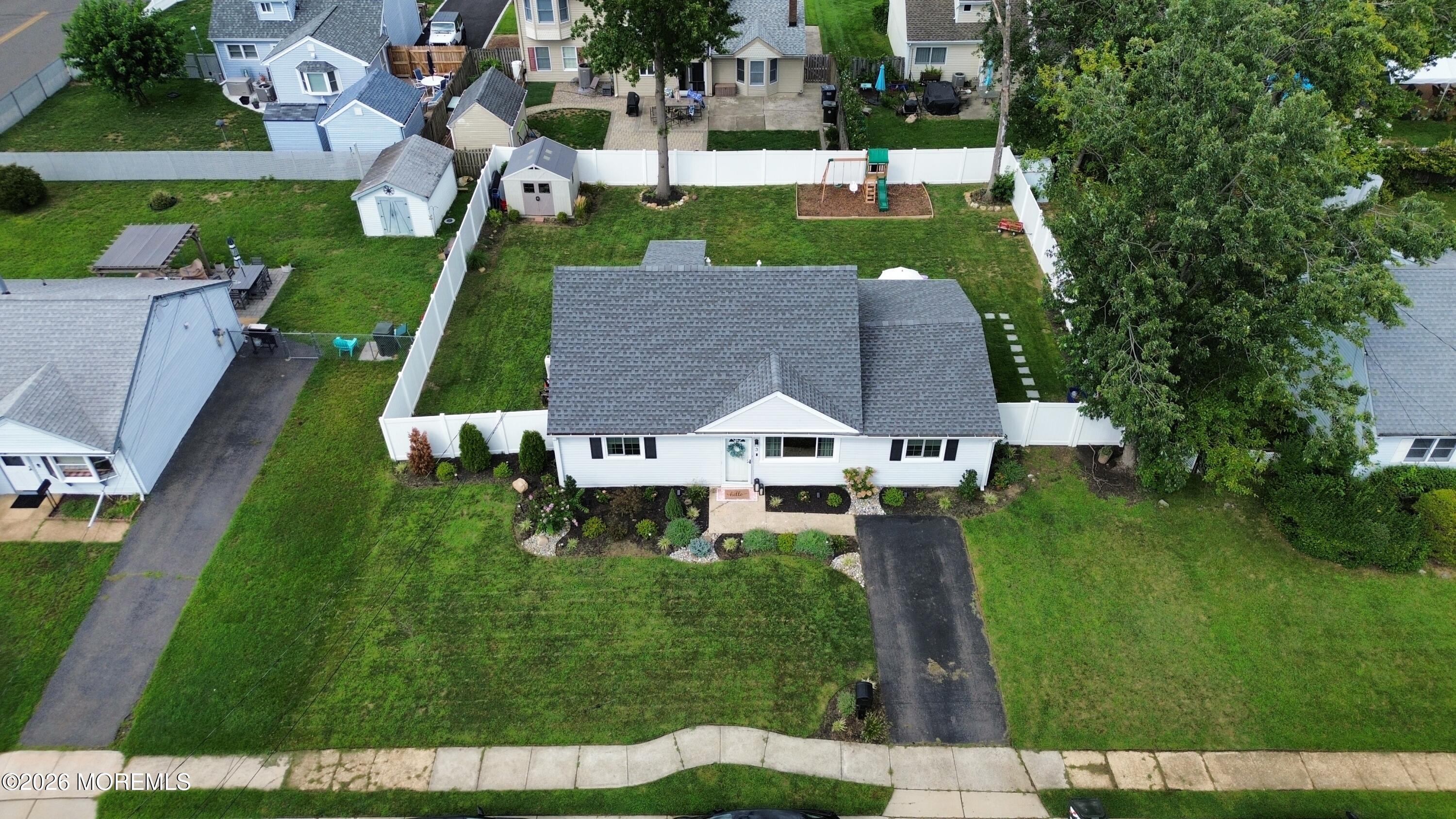 3 Redwood Terrace
