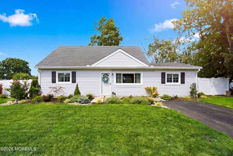 Homes For Sale - 3 Redwood Terrace<br/> Hazlet, NJ 07730