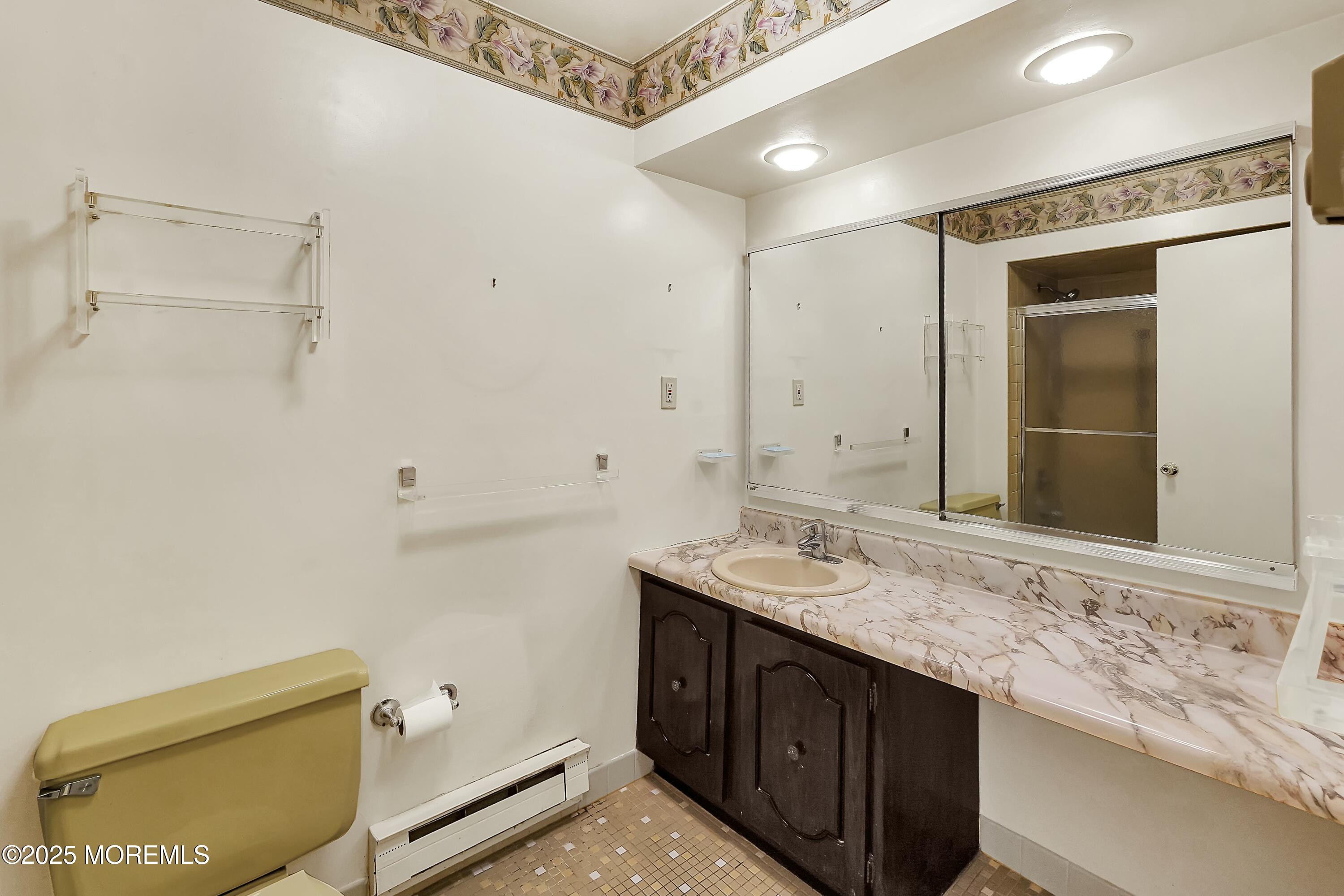 98 Arrowood Road #K, Manalapan, New Jersey image 18