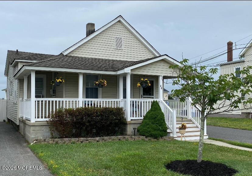 44 Riverdale Avenue Front