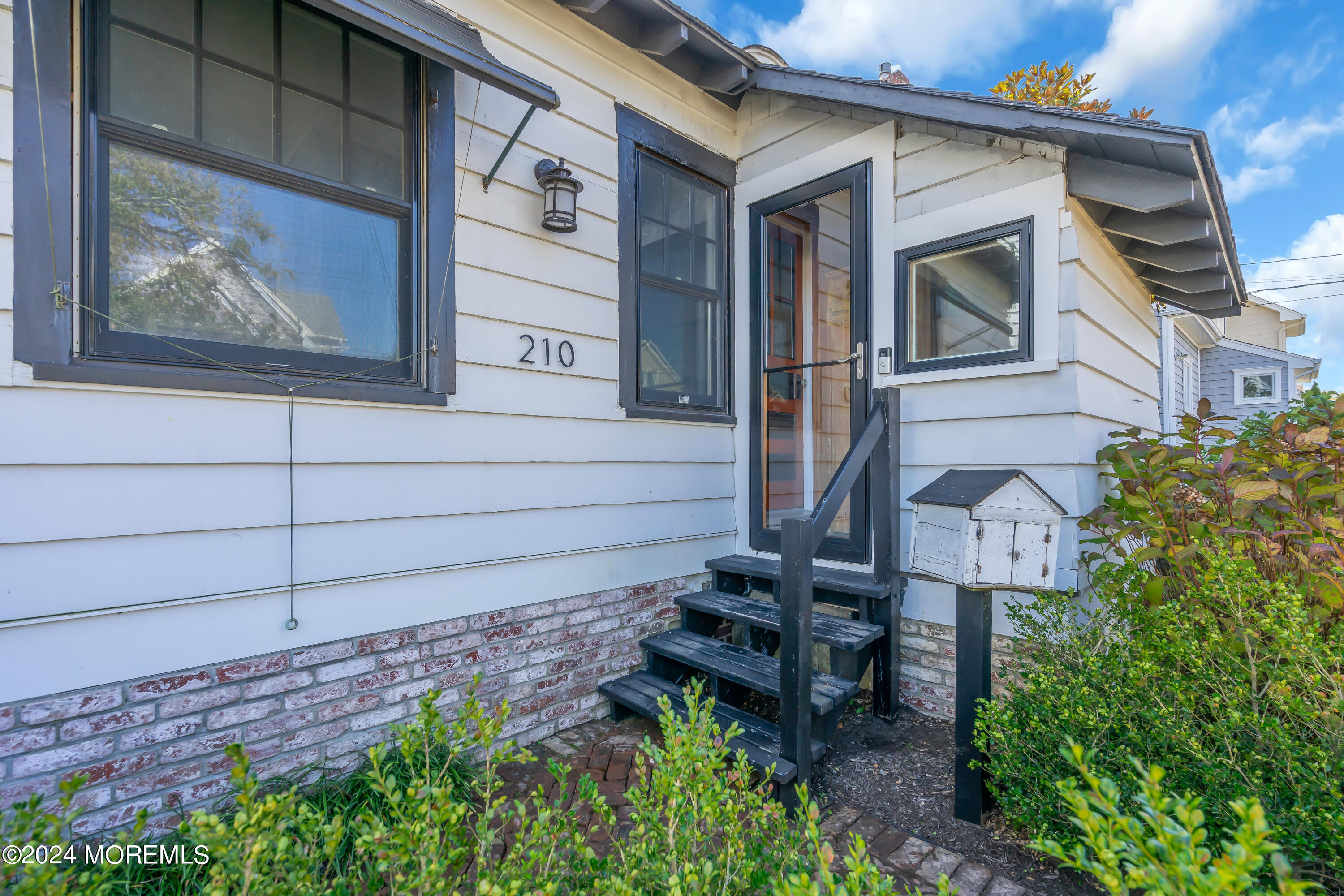 210 Roosevelt Avenue