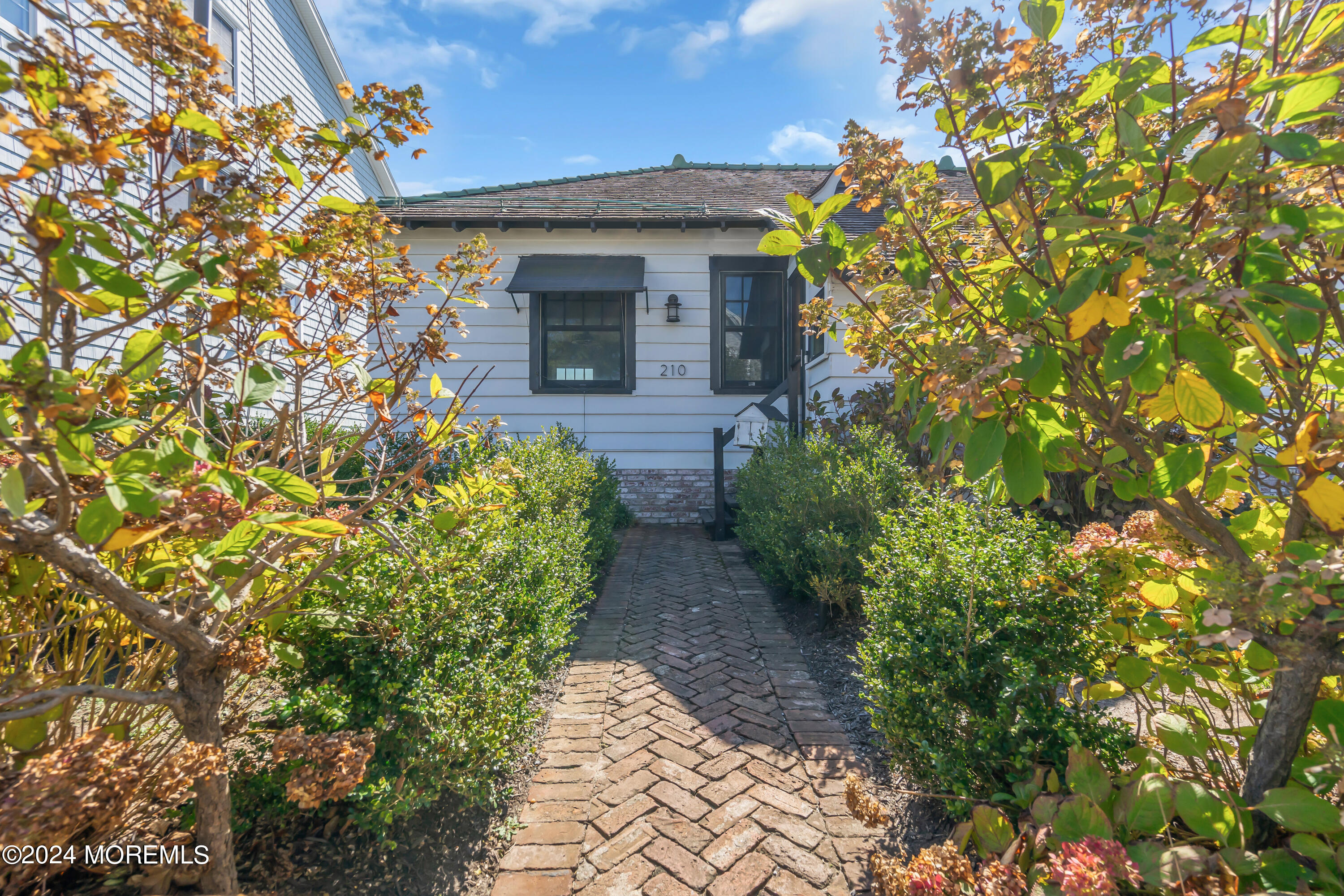 210 Roosevelt Avenue