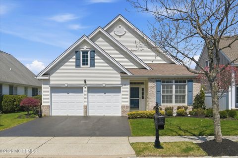 Photo of 35 Chesapeake Drive, Holmdel, NJ 07733 (MLS # 22610776)
