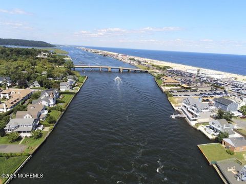 27 Waterman Avenue Front House/Summer Rumson NJ 07760