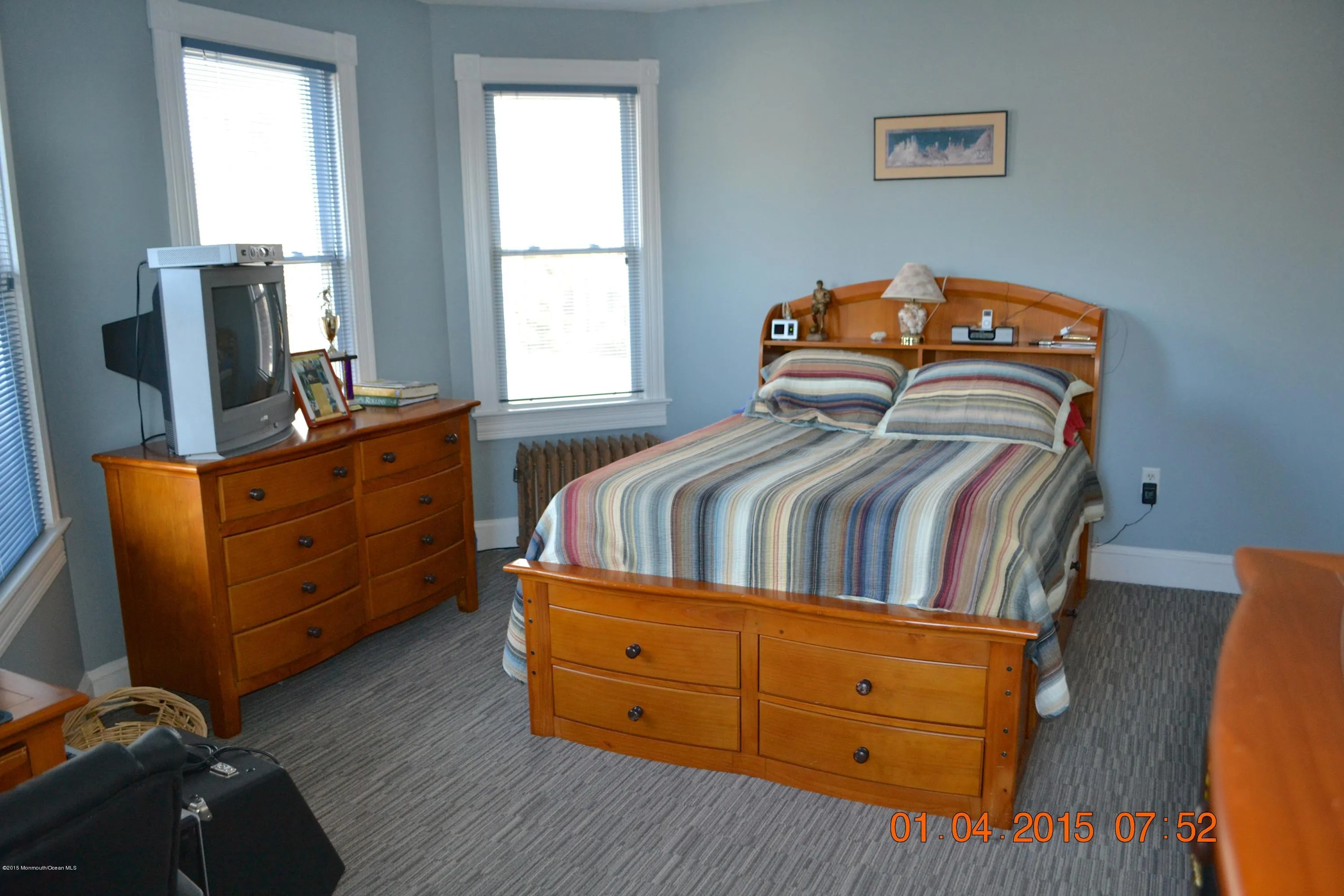 Belmar, New Jersey 07719, United States, 5 Bedrooms Bedrooms, ,2 BathroomsBathrooms,Residential,Pending,2186