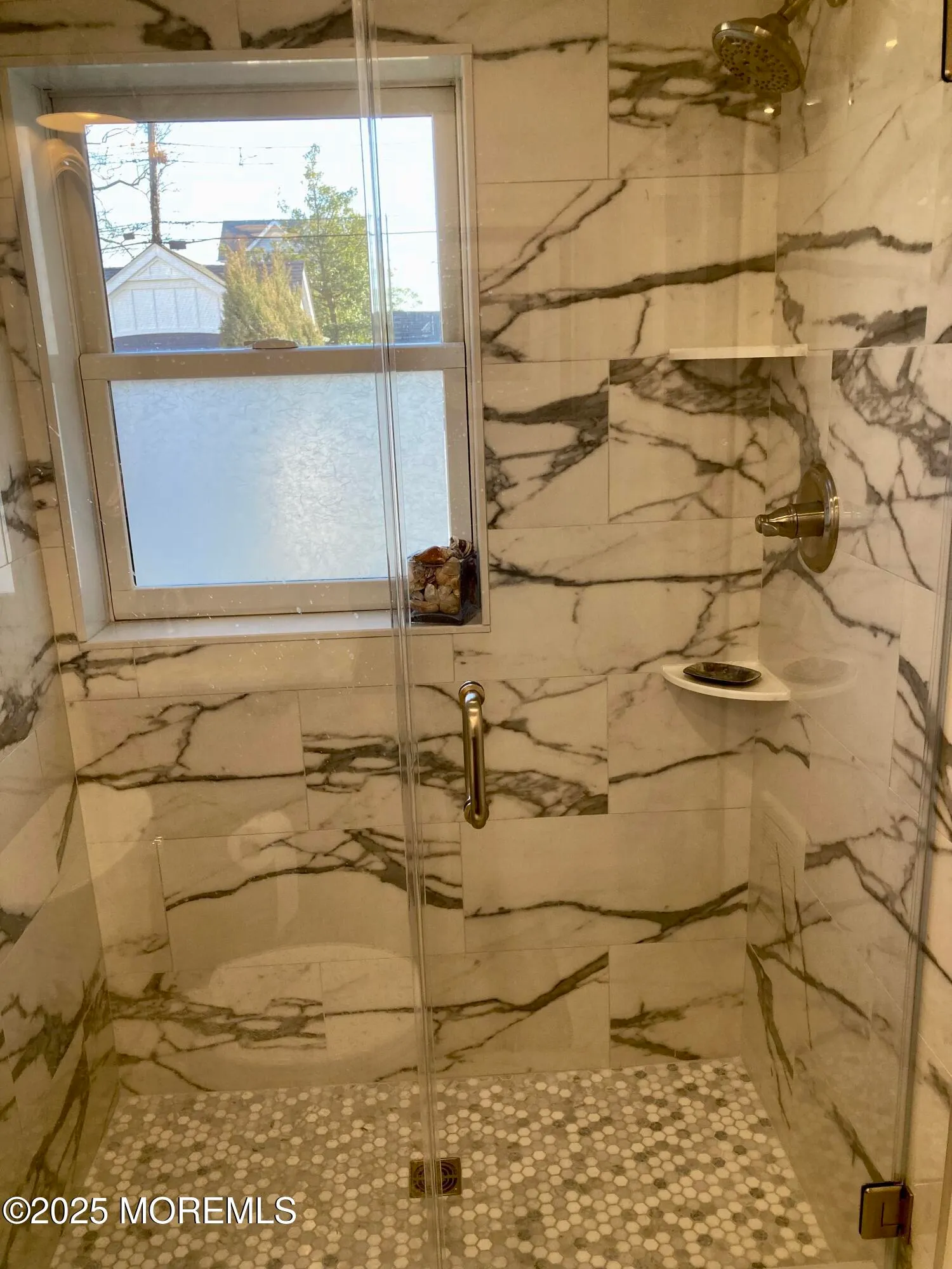 Belmar, New Jersey 07719, United States, 5 Bedrooms Bedrooms, ,2 BathroomsBathrooms,Residential,Pending,2186