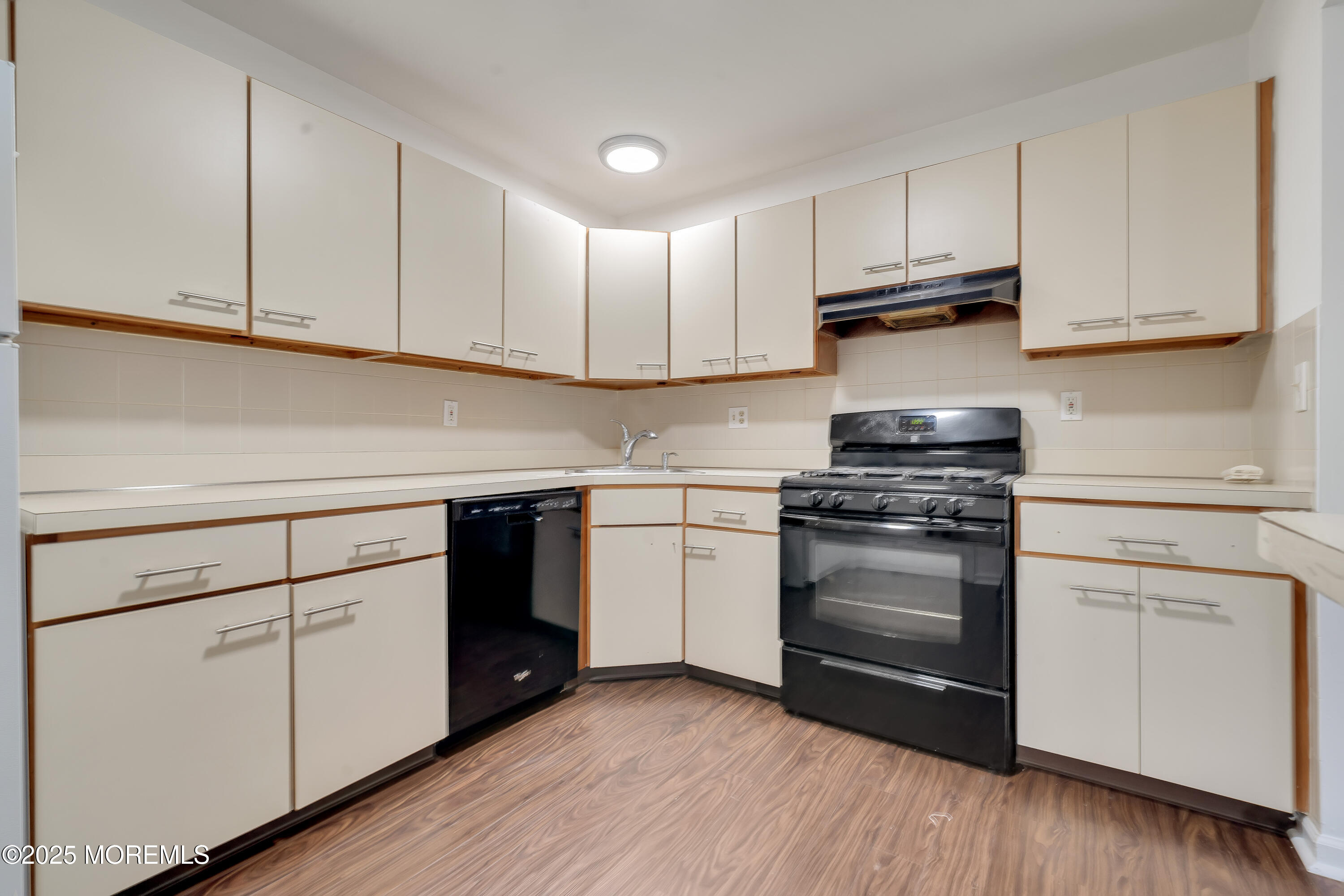 717 Zlotkin Circle #1, Freehold, New Jersey image 12
