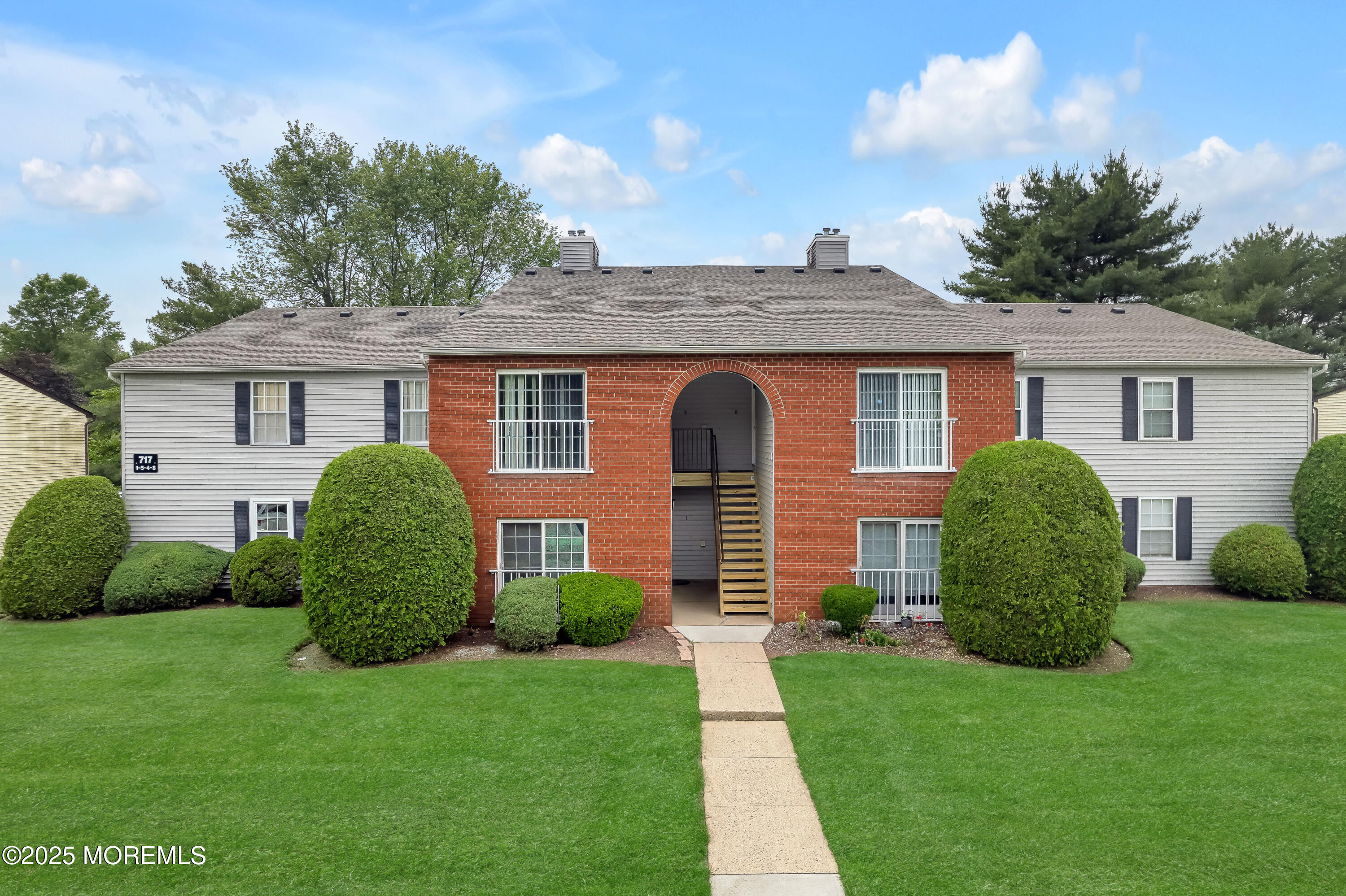 717 Zlotkin Circle #1, Freehold, New Jersey image 1
