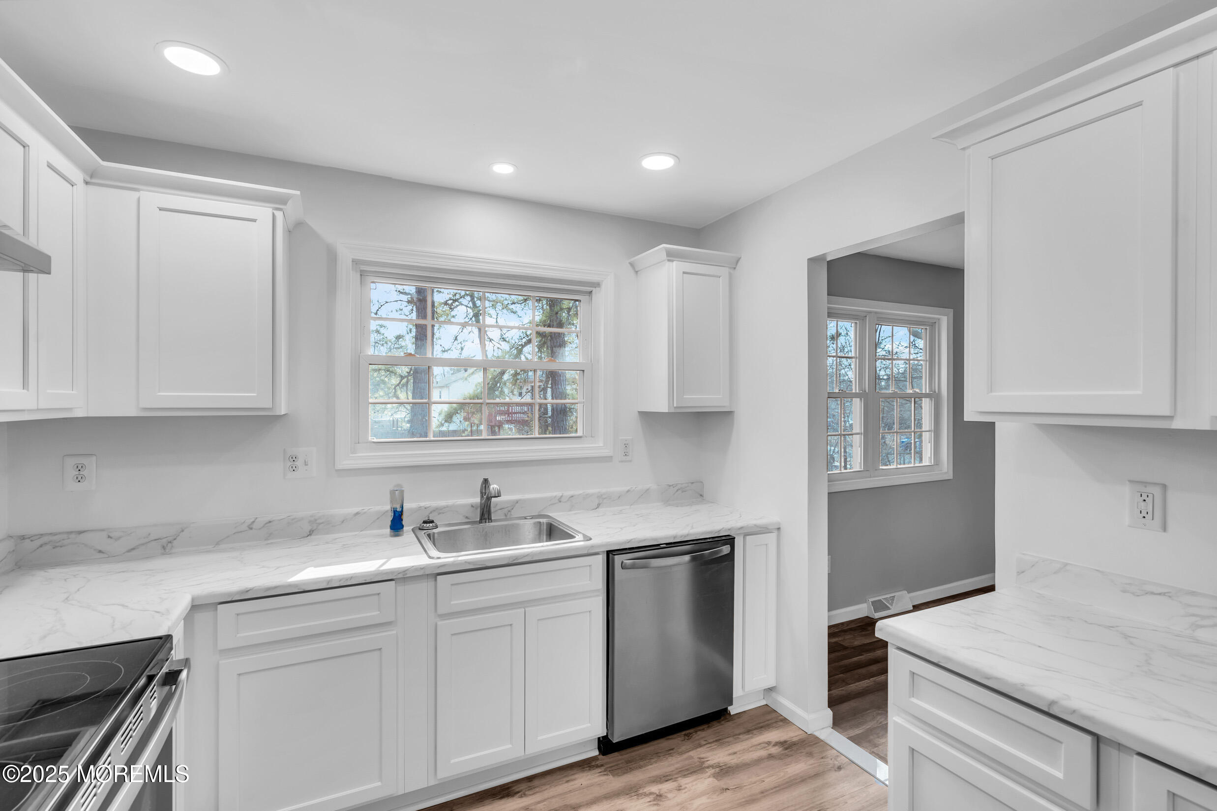 1602 Red Feather Trail, Browns Mills, New Jersey image 13