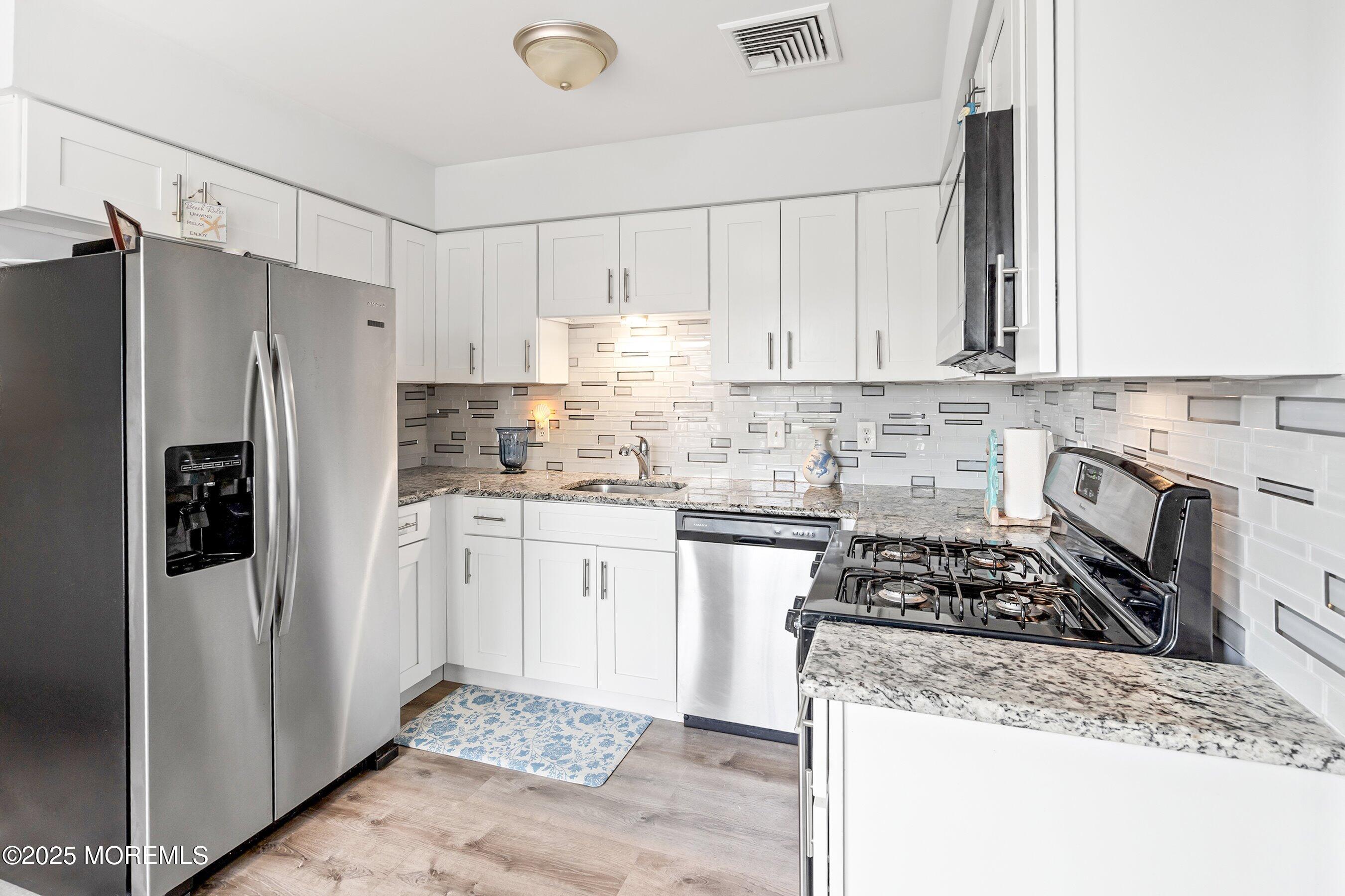 408 Elizabeth Court, Lanoka Harbor, New Jersey image 15