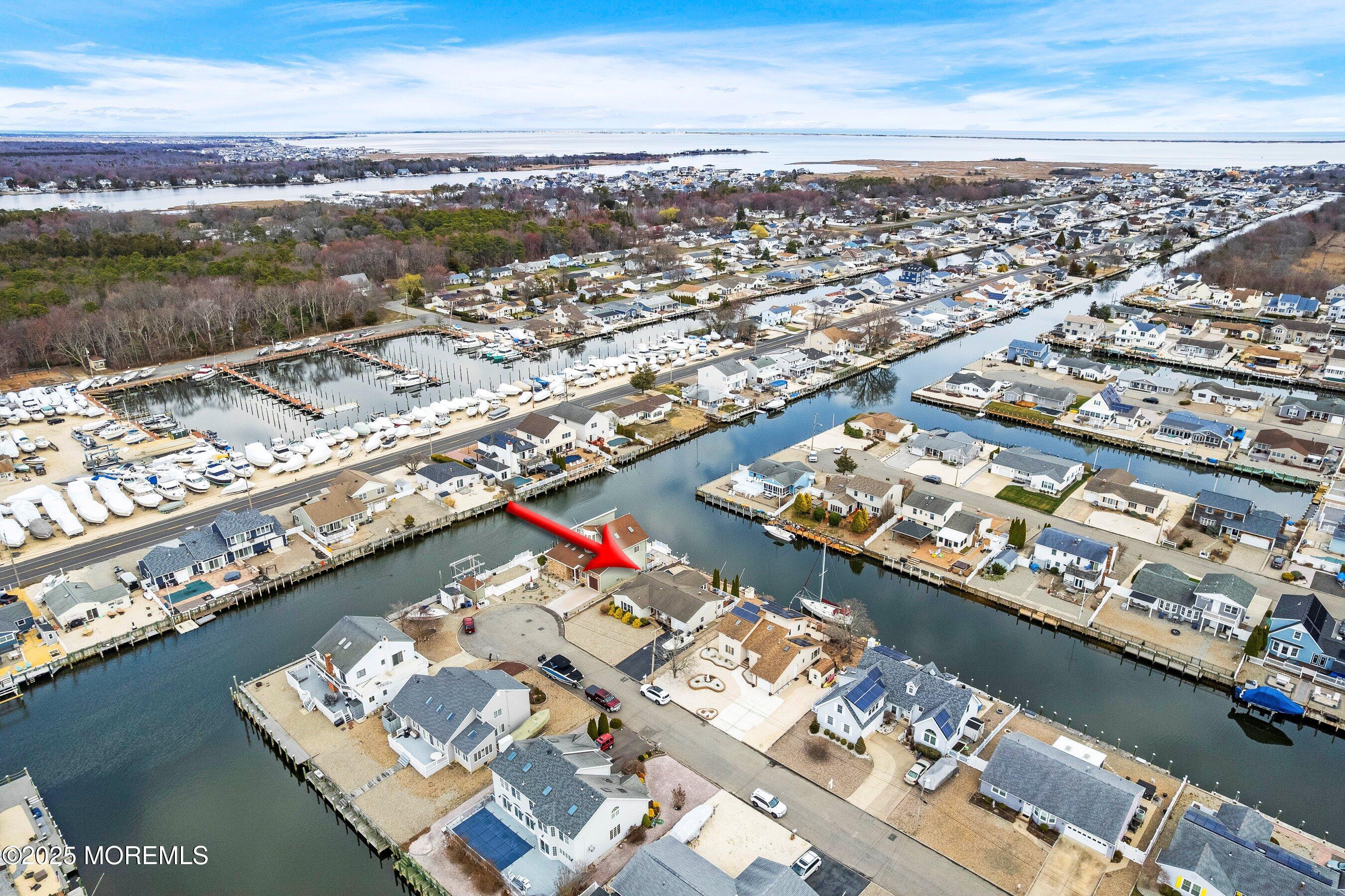 408 Elizabeth Court, Lanoka Harbor, New Jersey image 3