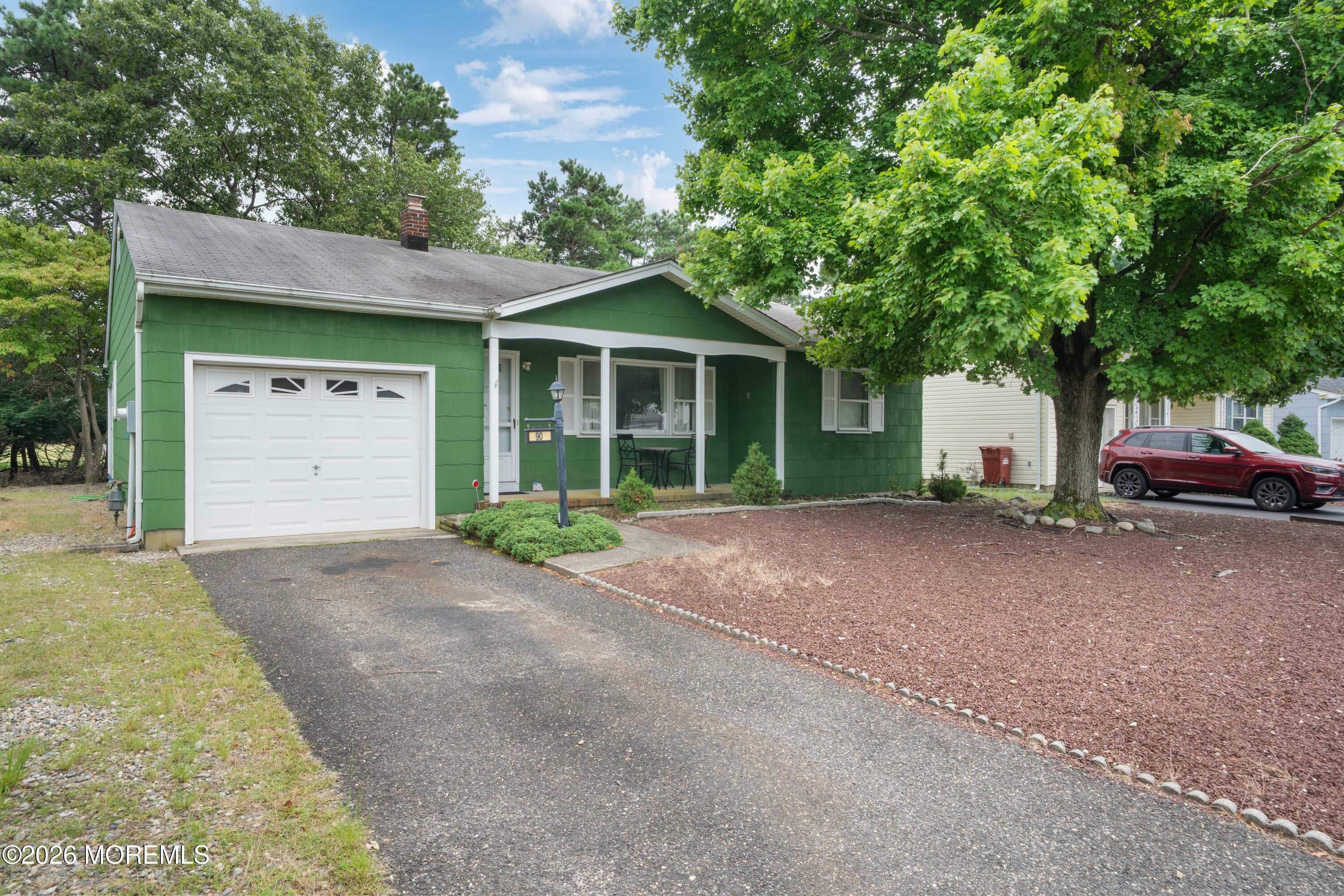 90 Castleton Drive