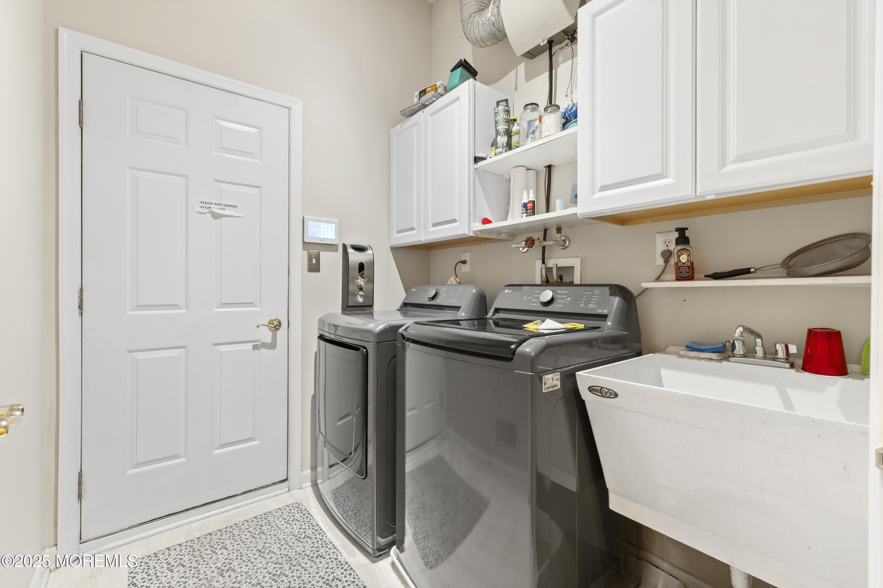 6 Beth Page Drive, Monroe Township, New Jersey image 13