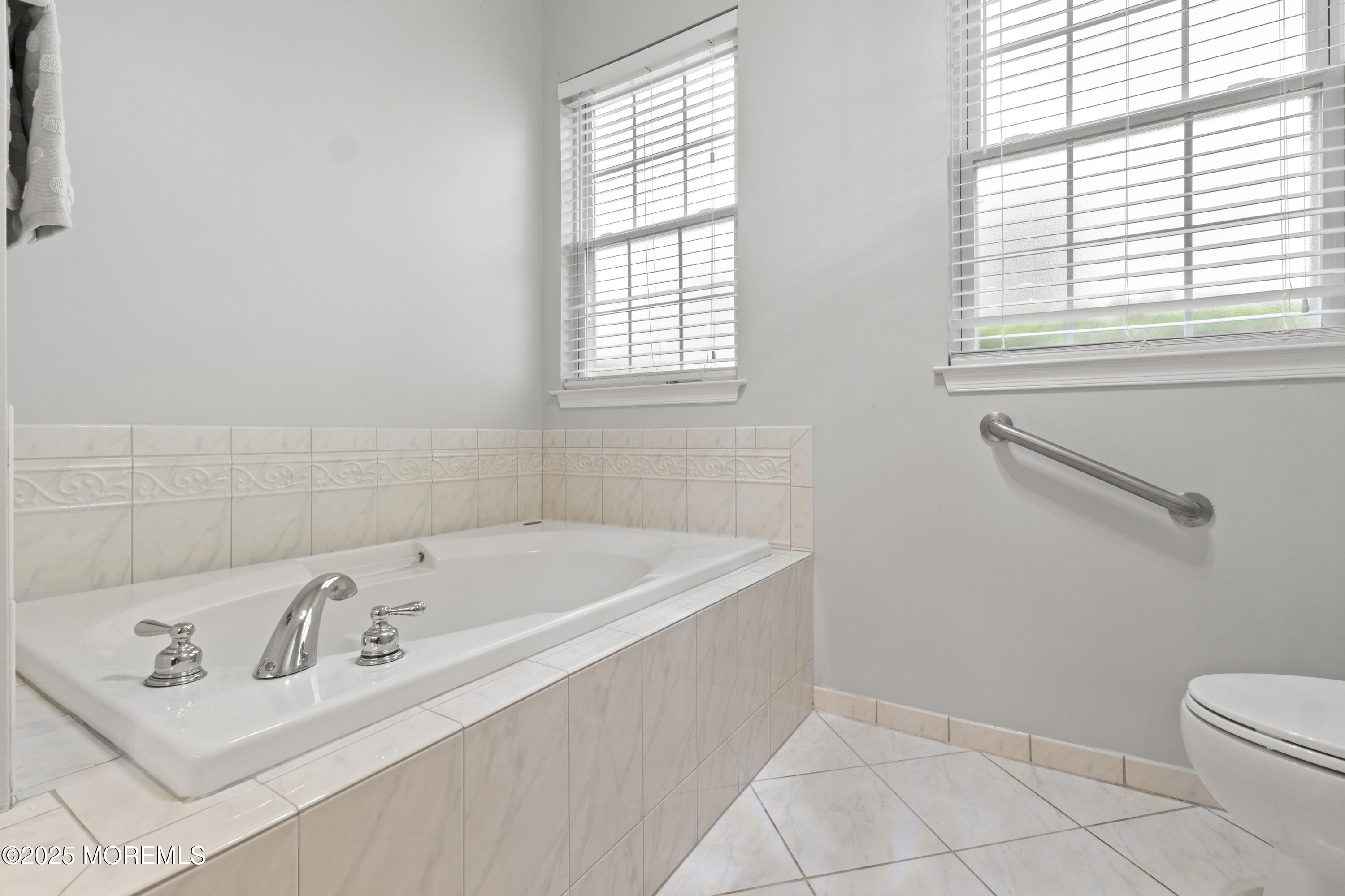 6 Beth Page Drive, Monroe Township, New Jersey image 33
