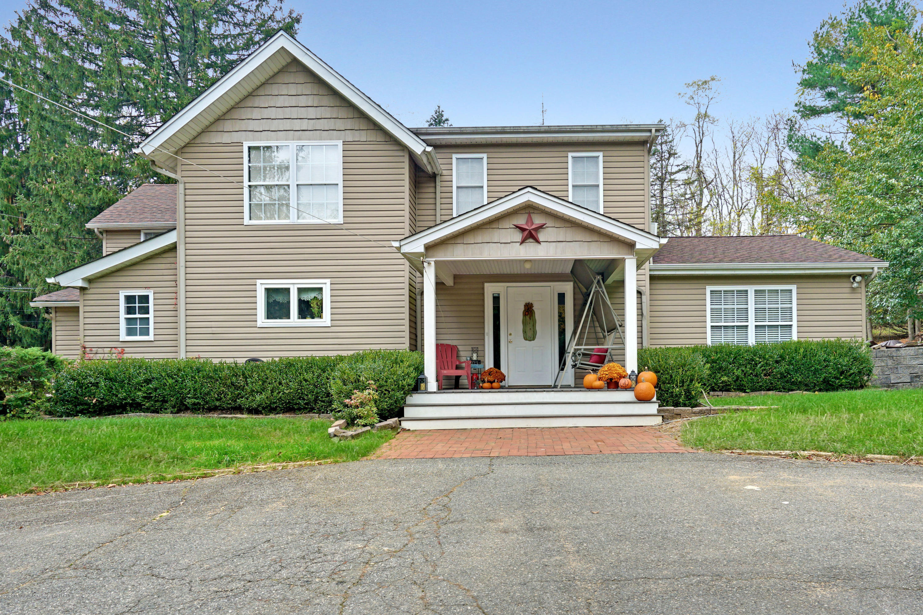 5 Dugans Lane, Marlboro, New Jersey image 2