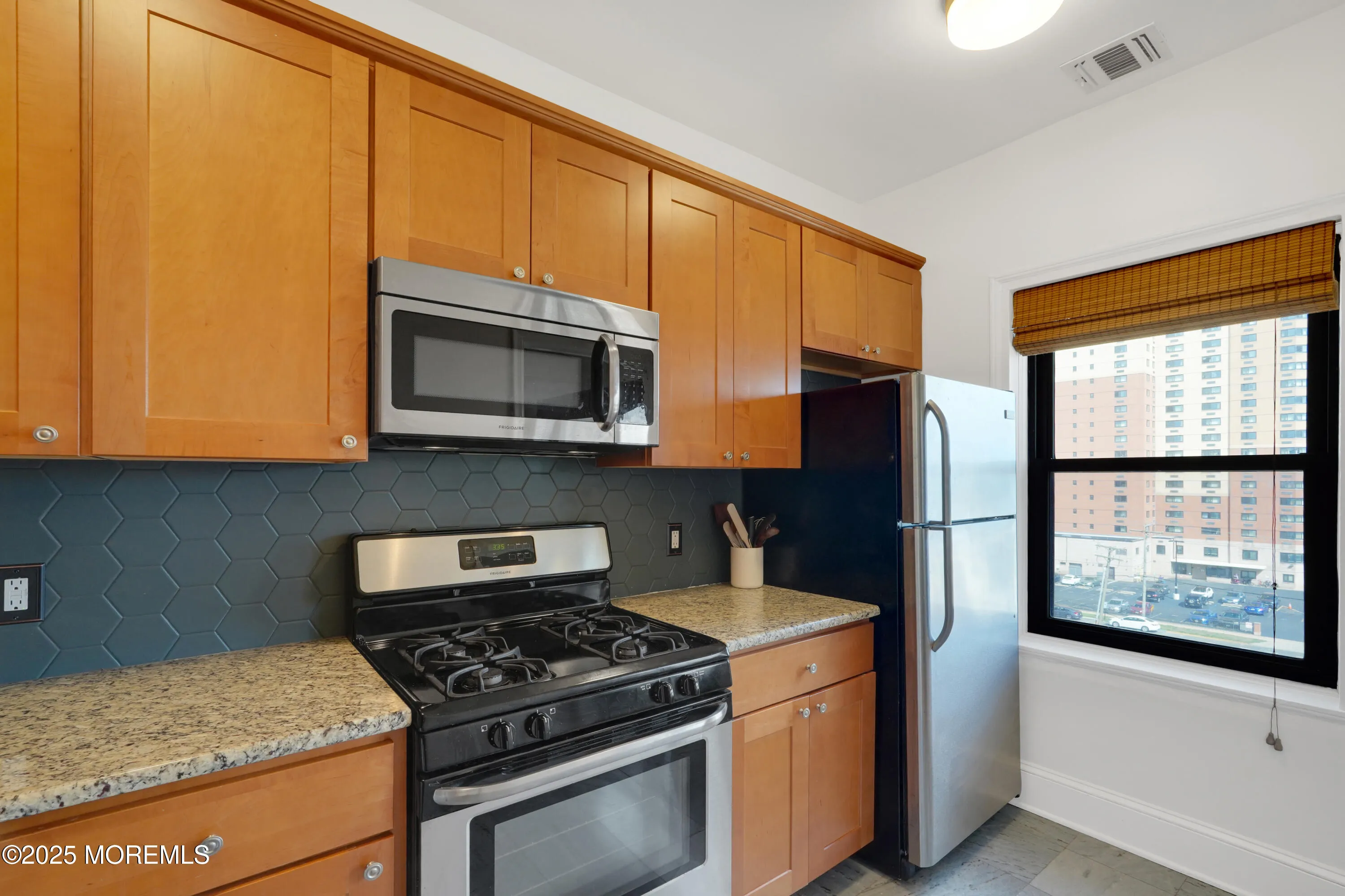 Asbury Park, New Jersey 07712, United States, 1 Bedroom Bedrooms, ,1 BathroomBathrooms,Residential,Pending,196874