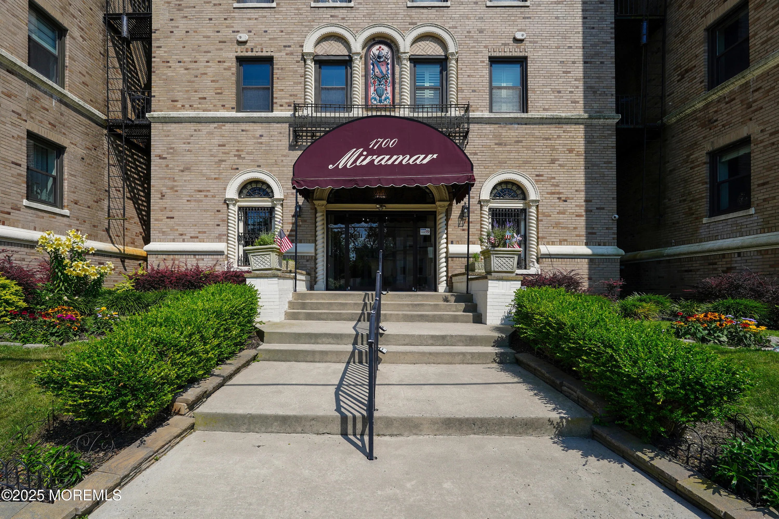 Asbury Park, New Jersey 07712, United States, 1 Bedroom Bedrooms, ,1 BathroomBathrooms,Residential,Pending,196874