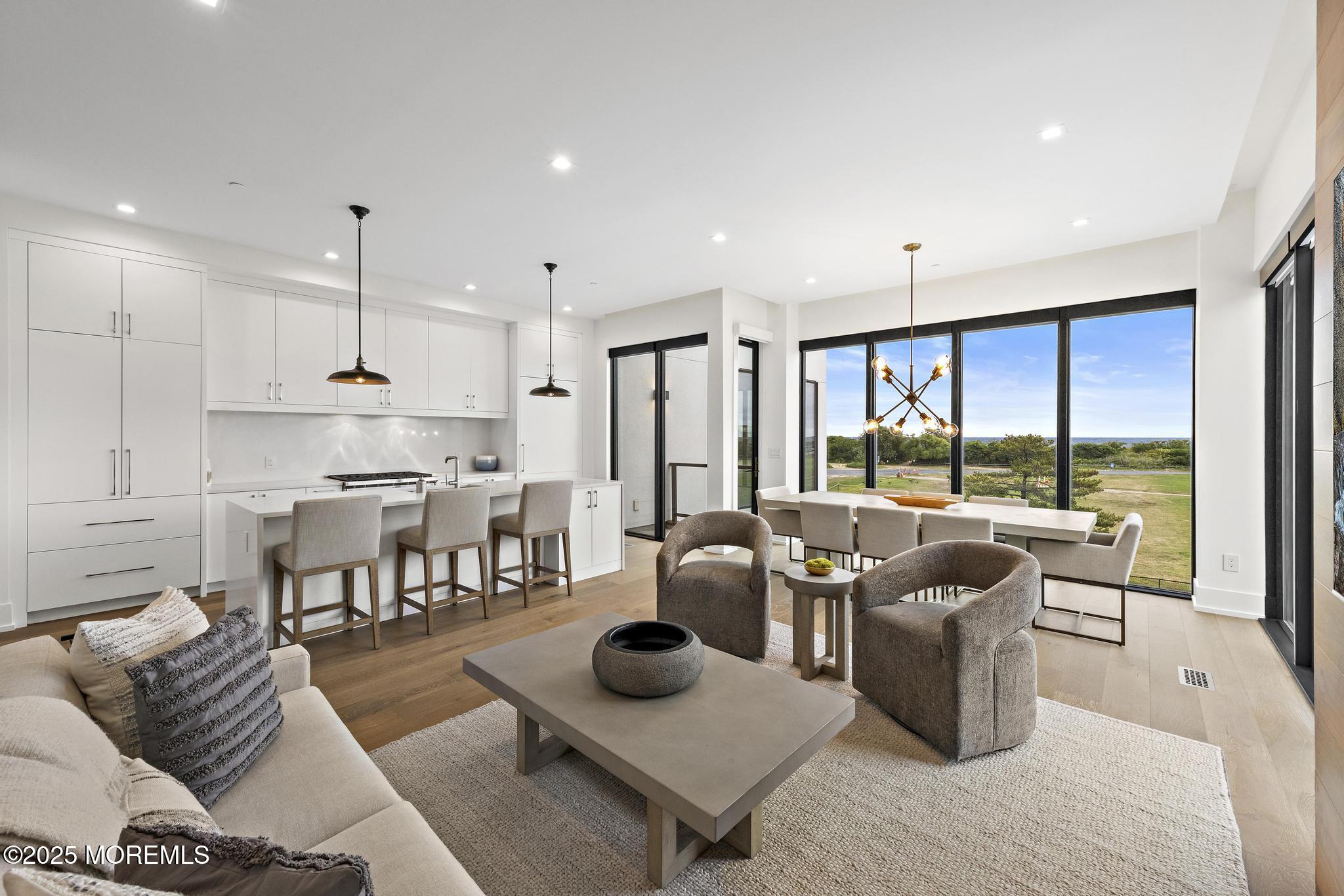 200 Ocean Avenue N 22