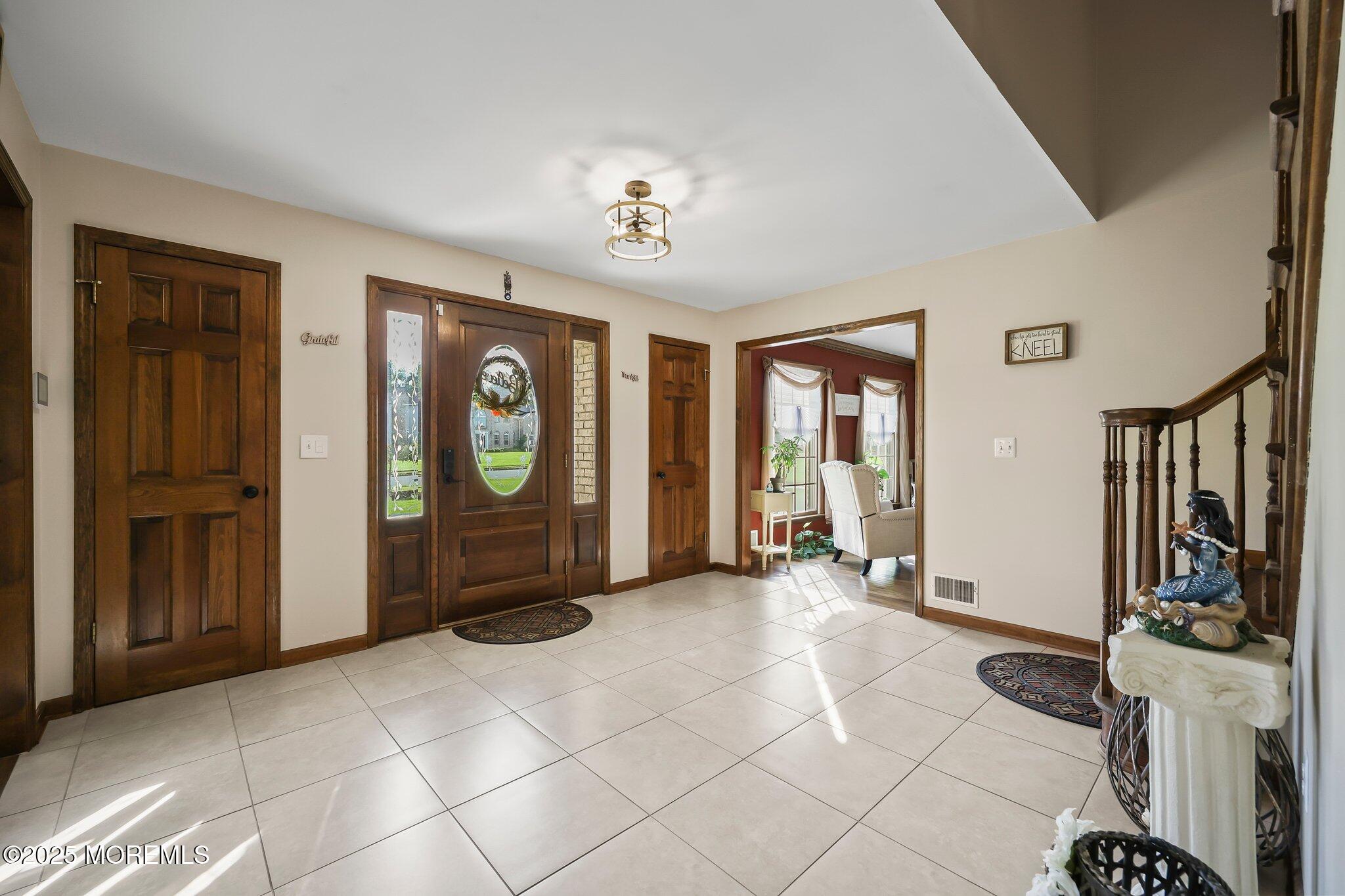 21 Windswept Lane, Freehold, New Jersey image 6