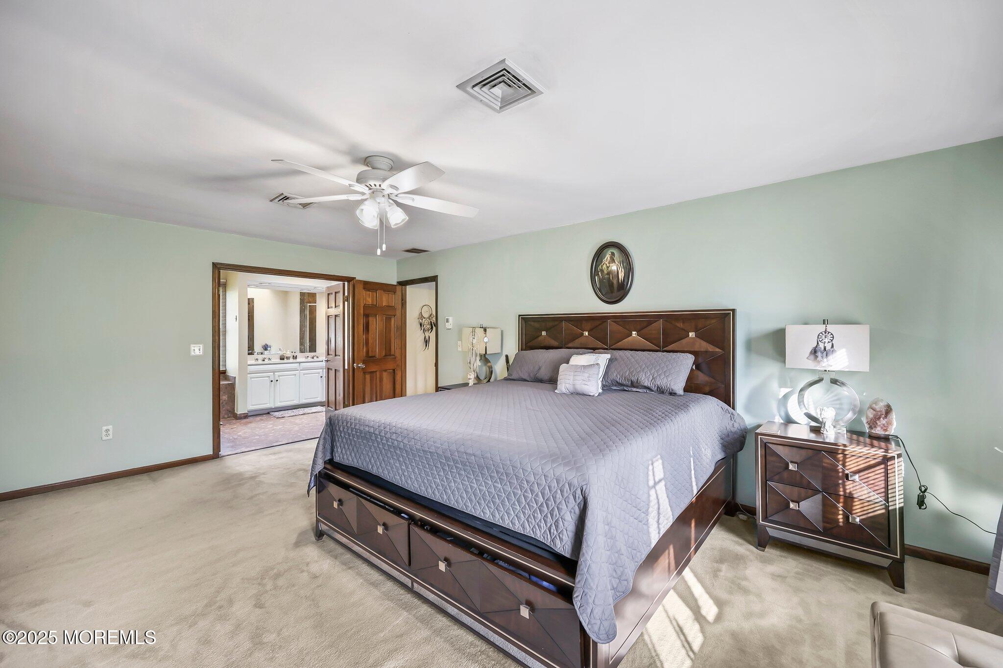 21 Windswept Lane, Freehold, New Jersey image 17