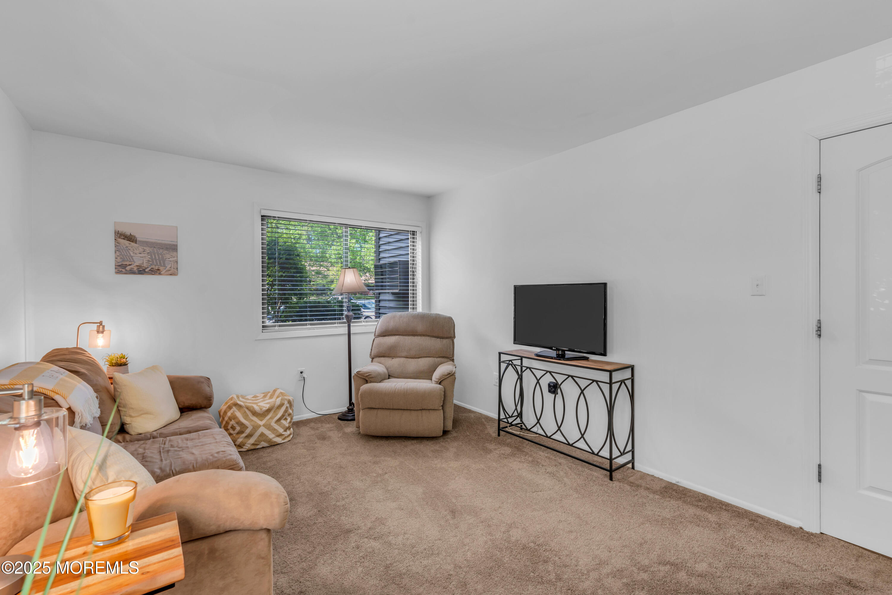 132 Lexington Court, Red Bank, New Jersey image 28