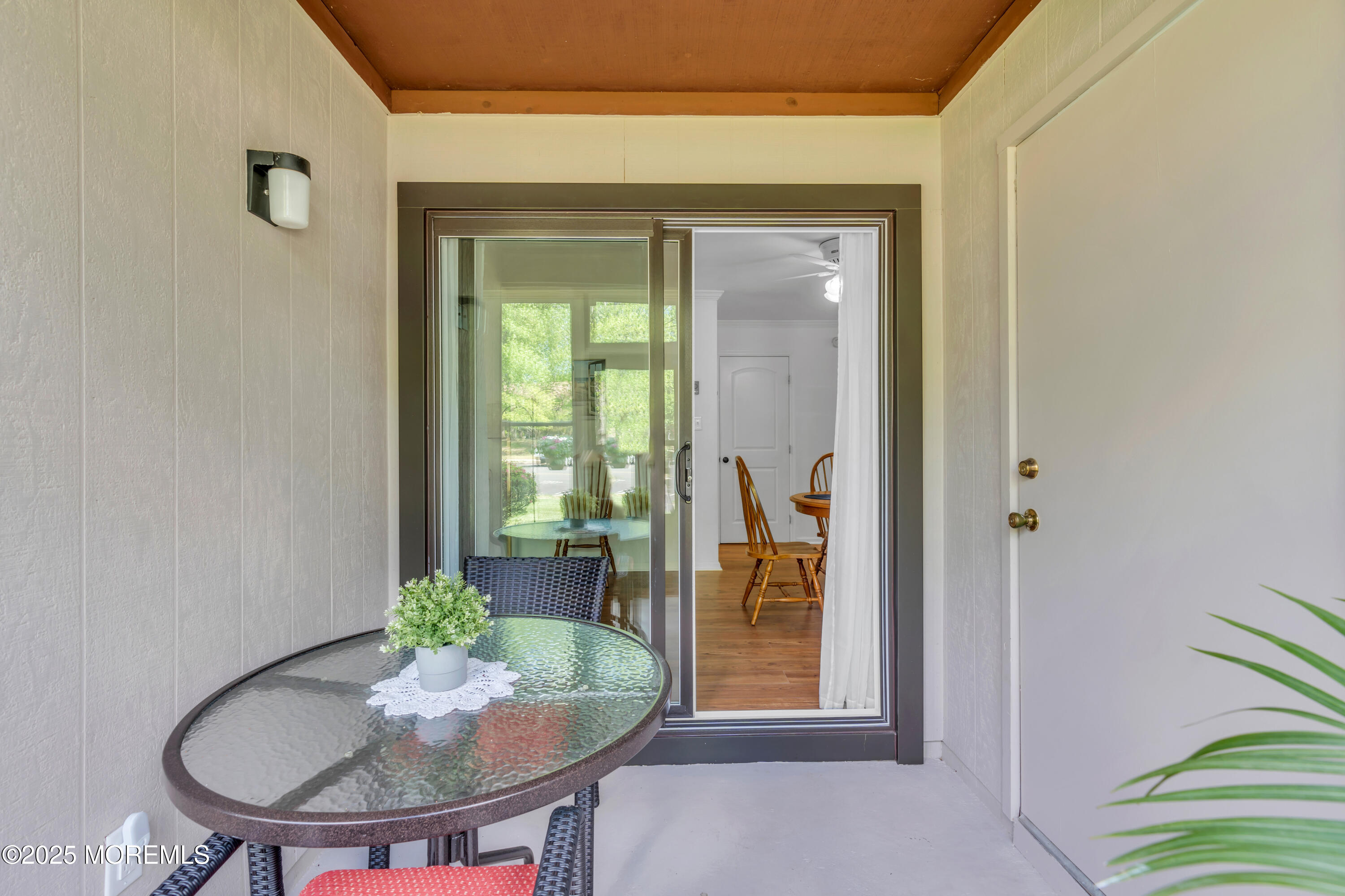 132 Lexington Court, Red Bank, New Jersey image 25