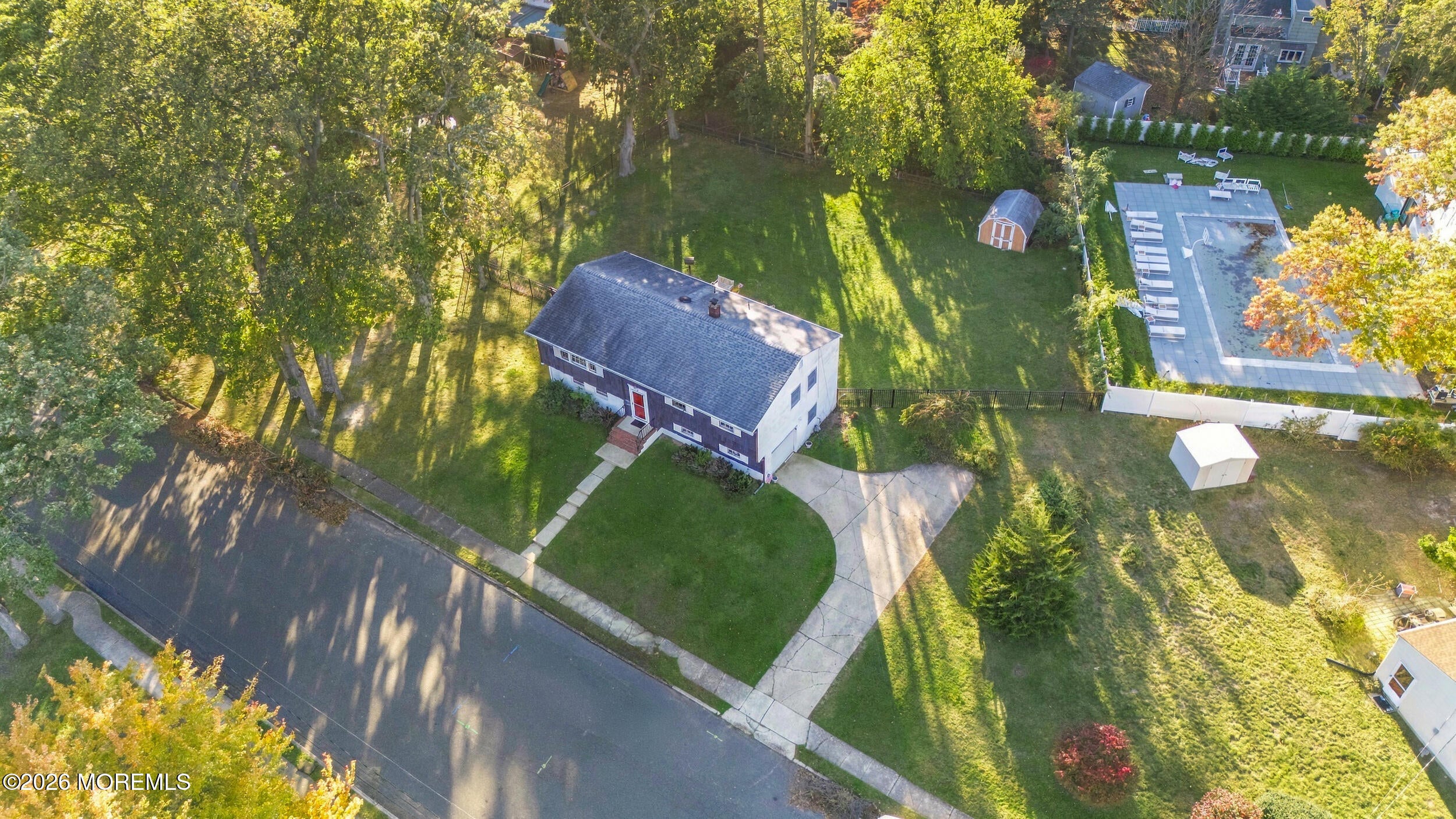3 Roslyn Drive