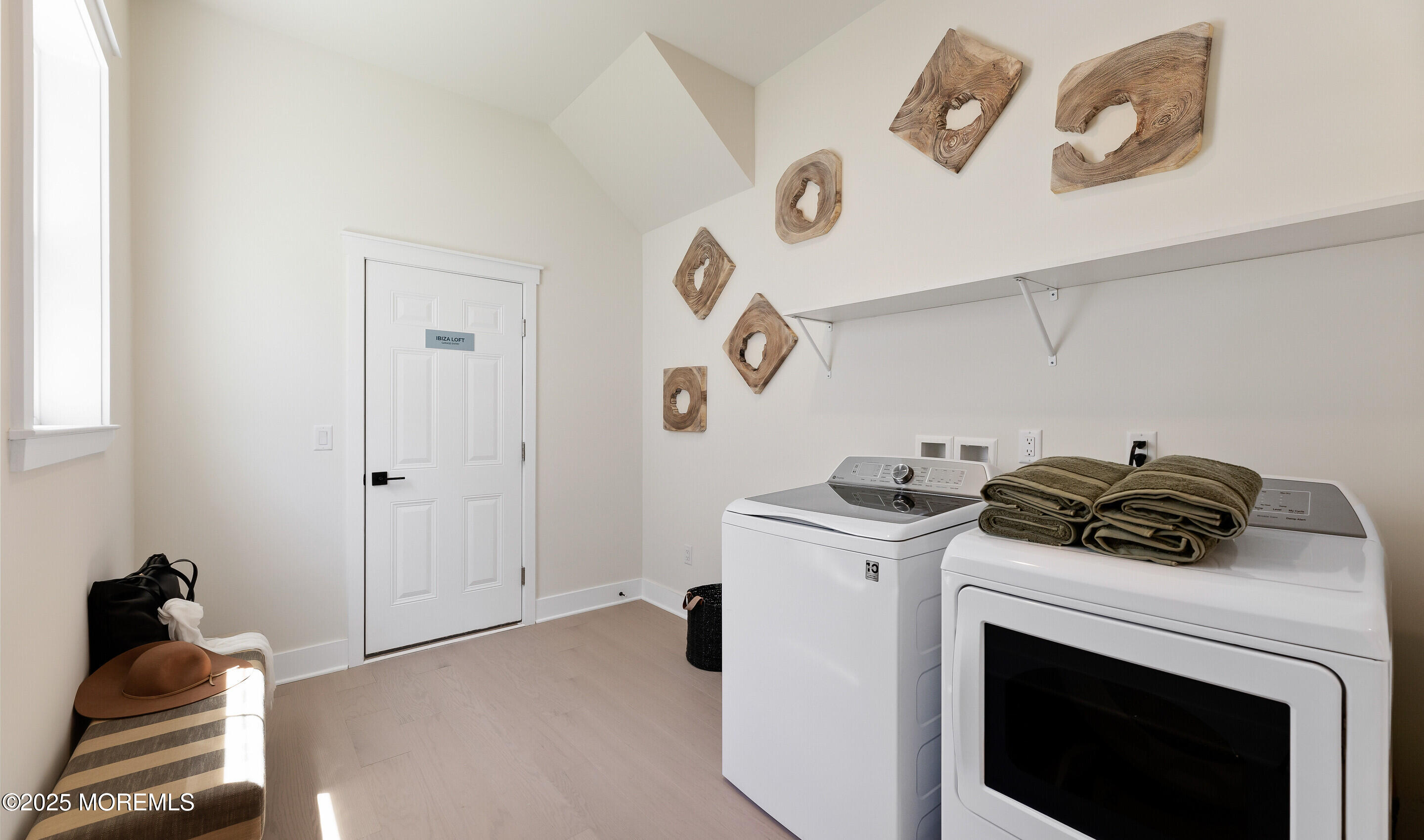 176 Route 33 #IBIZA II LOFT, Manalapan, New Jersey image 12
