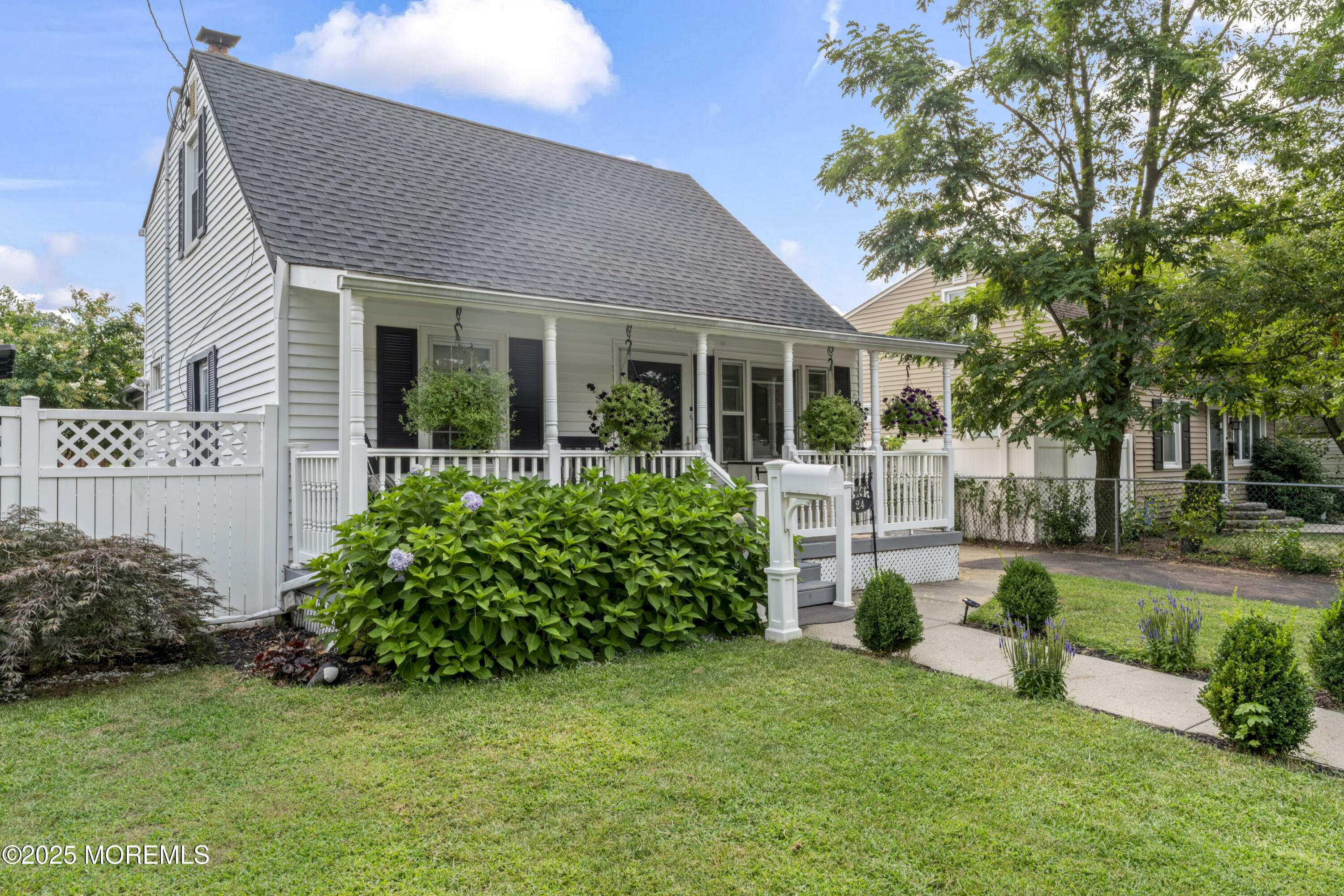 24 Woody Terrace