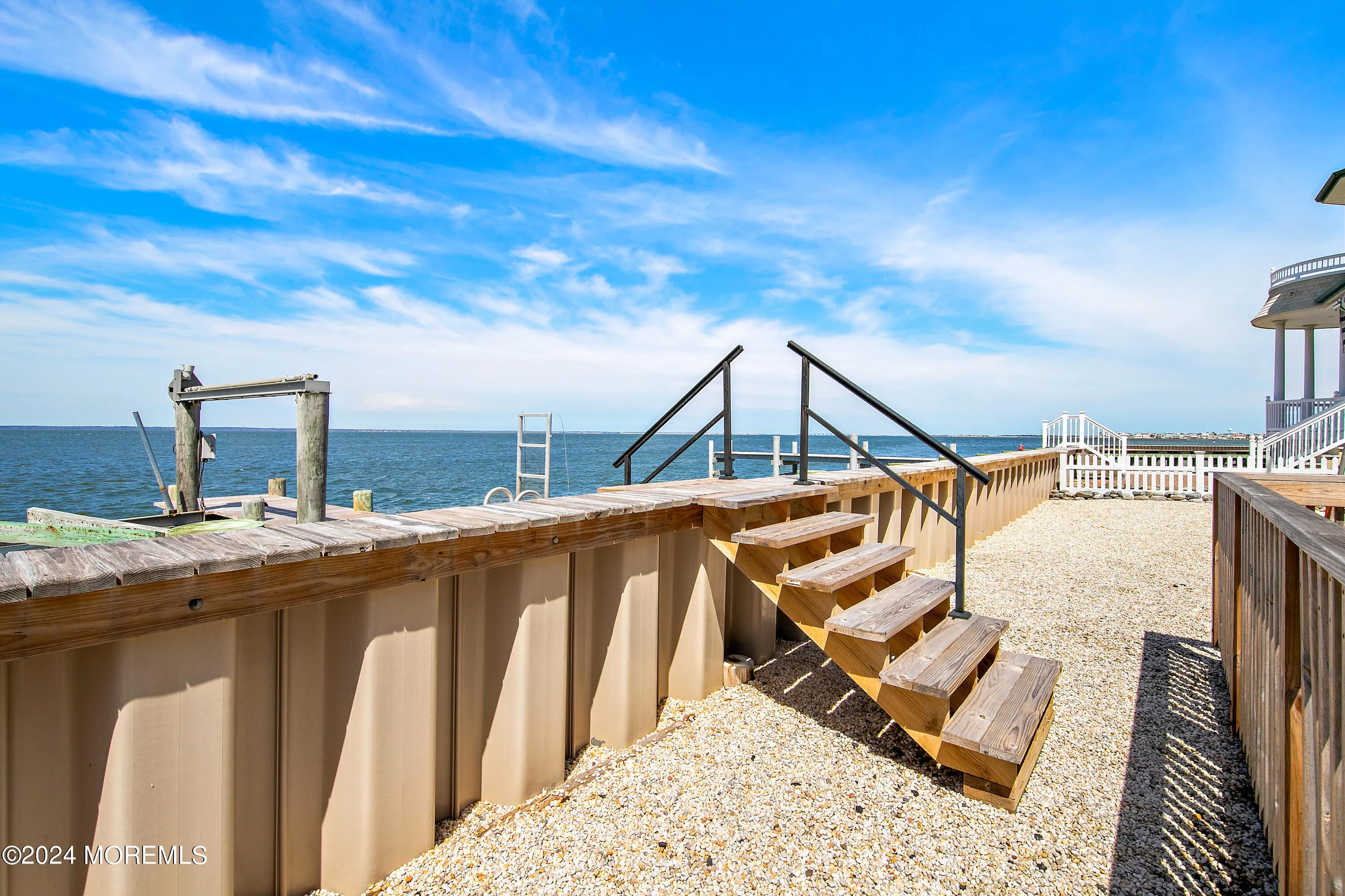 Long Beach Twp, New Jersey 08008, United States, 5 Bedrooms Bedrooms, ,2 BathroomsBathrooms,Residential,Pending,60368