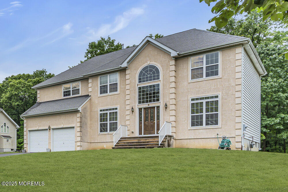 8 Connor Drive, Manalapan, New Jersey image 4