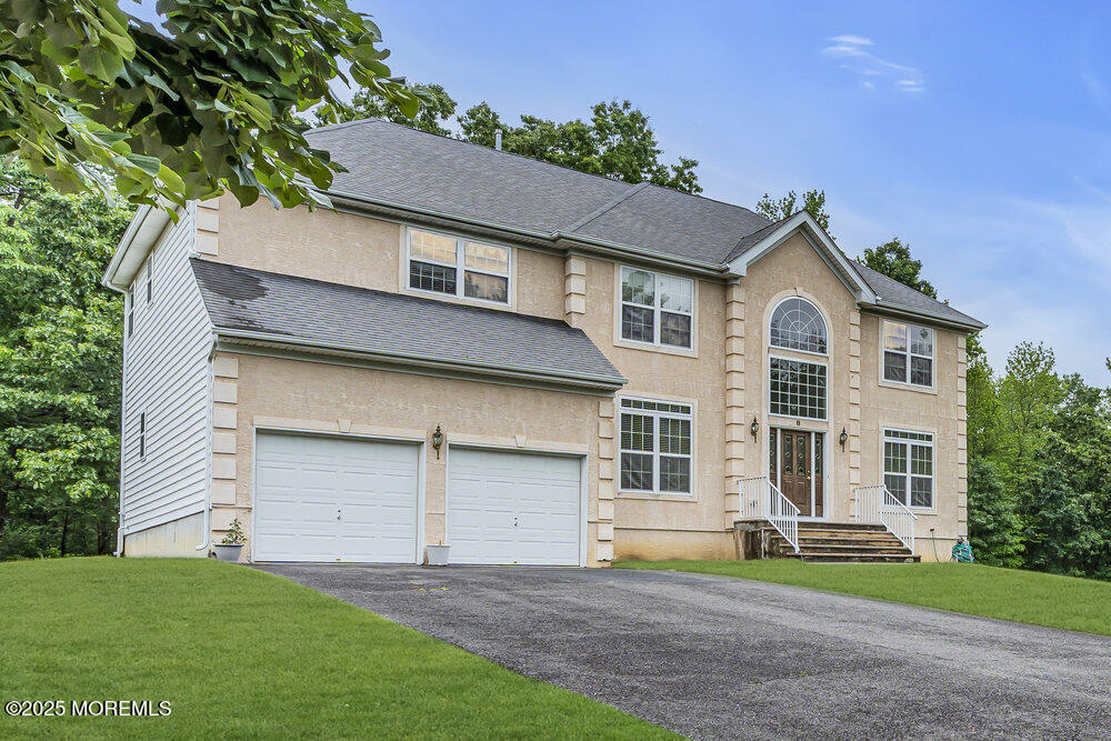 8 Connor Drive, Manalapan, New Jersey image 2