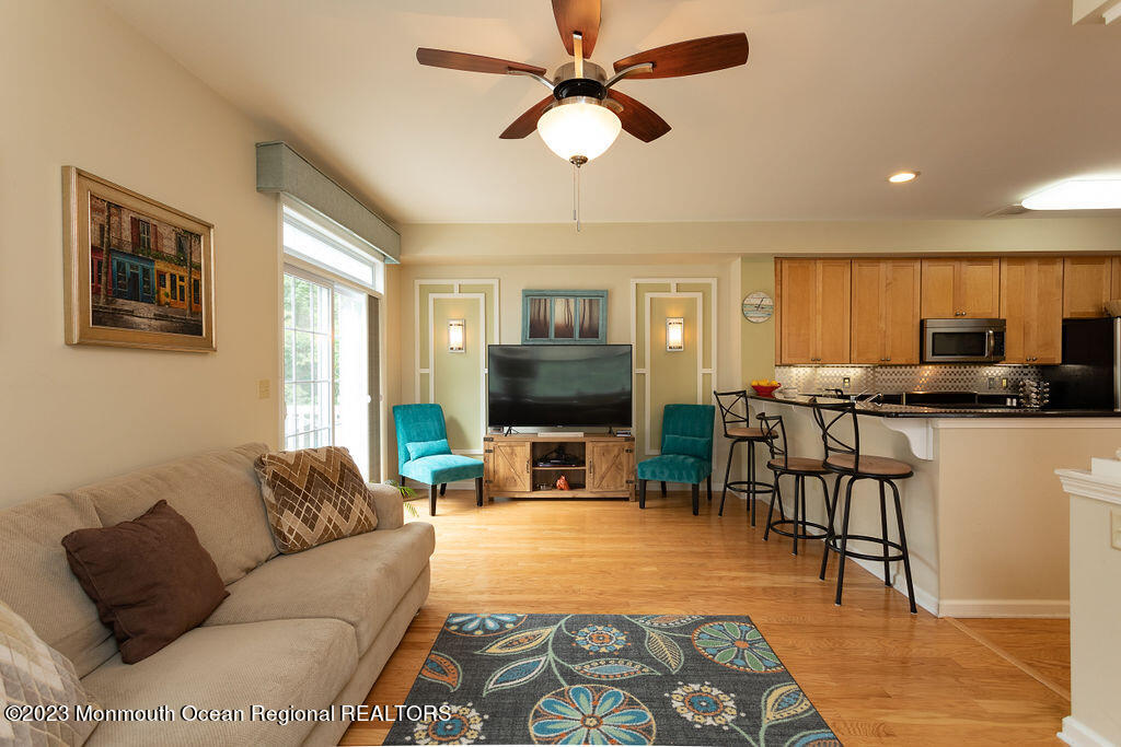 304 Hawthorne Lane, Barnegat, New Jersey image 8