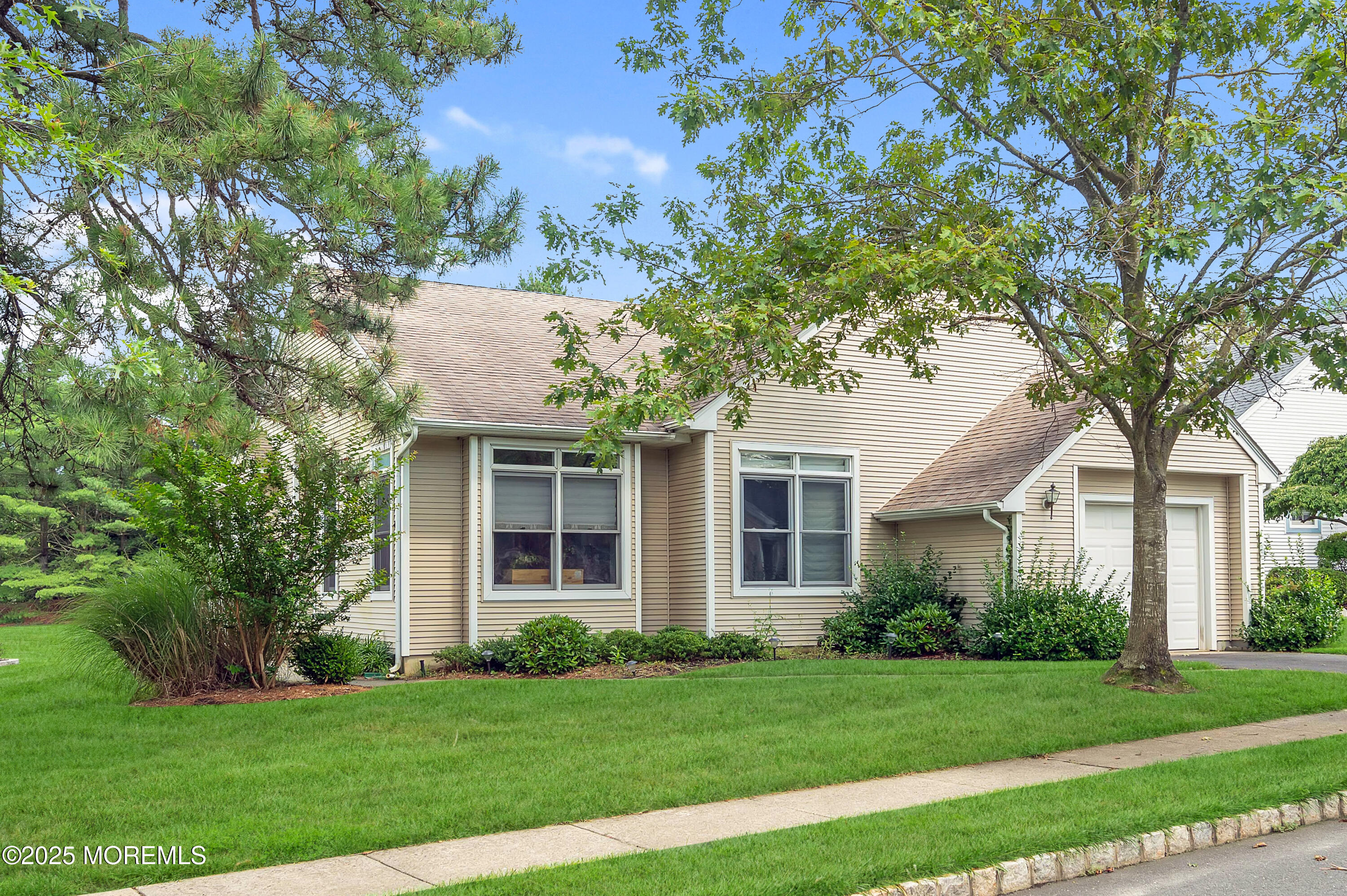 12 Springlawn Drive