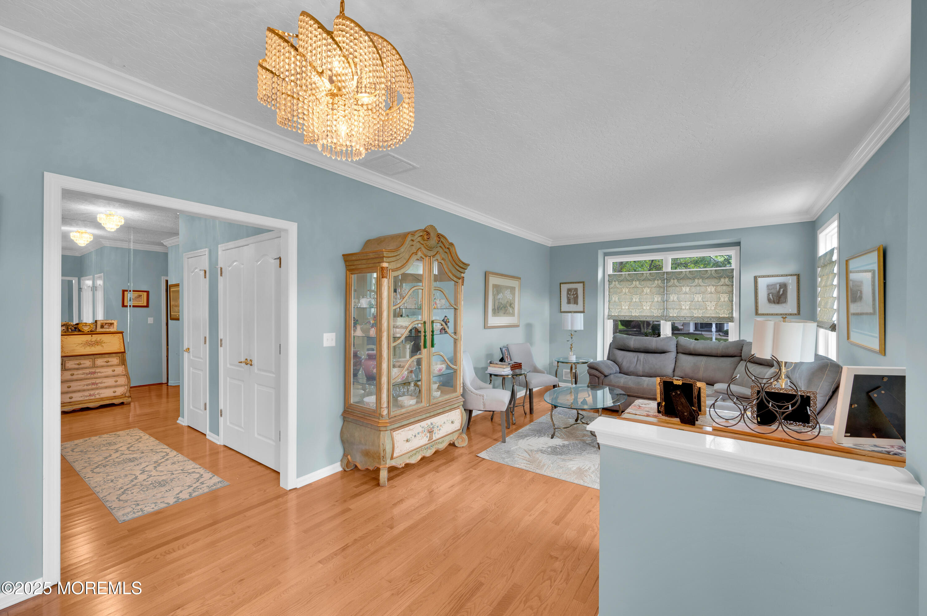 12 Springlawn Drive