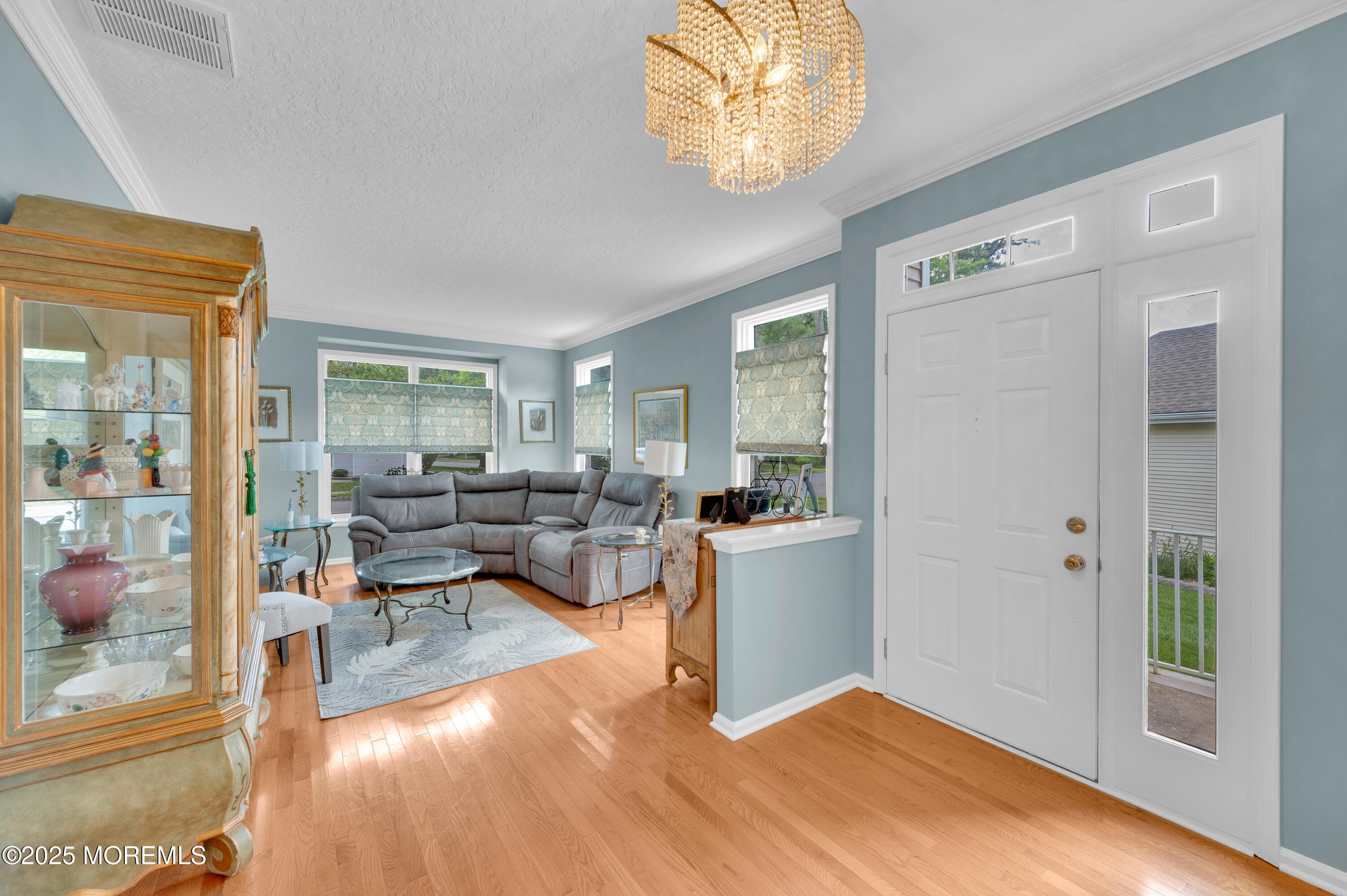 12 Springlawn Drive