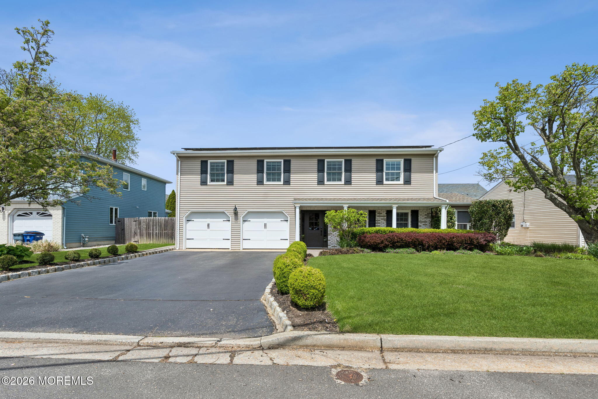 2225 Riviera Parkway