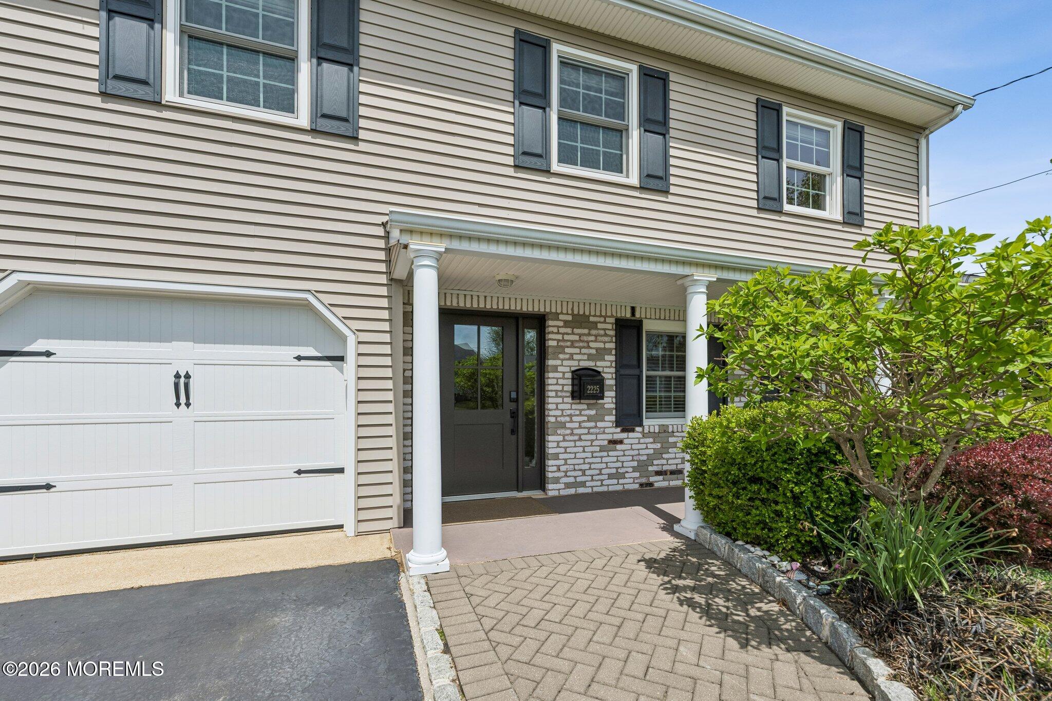 2225 Riviera Parkway