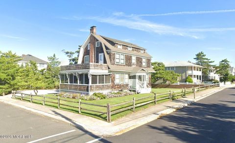 876 East Avenue Mantoloking NJ 08738