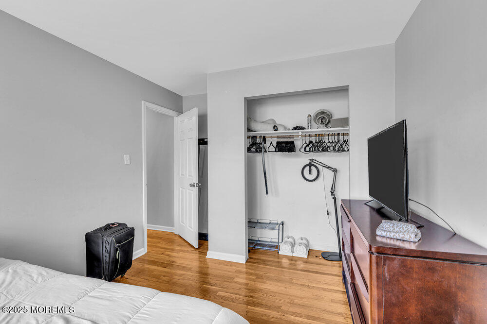 1 Foxcroft Drive, Marlboro, New Jersey image 19