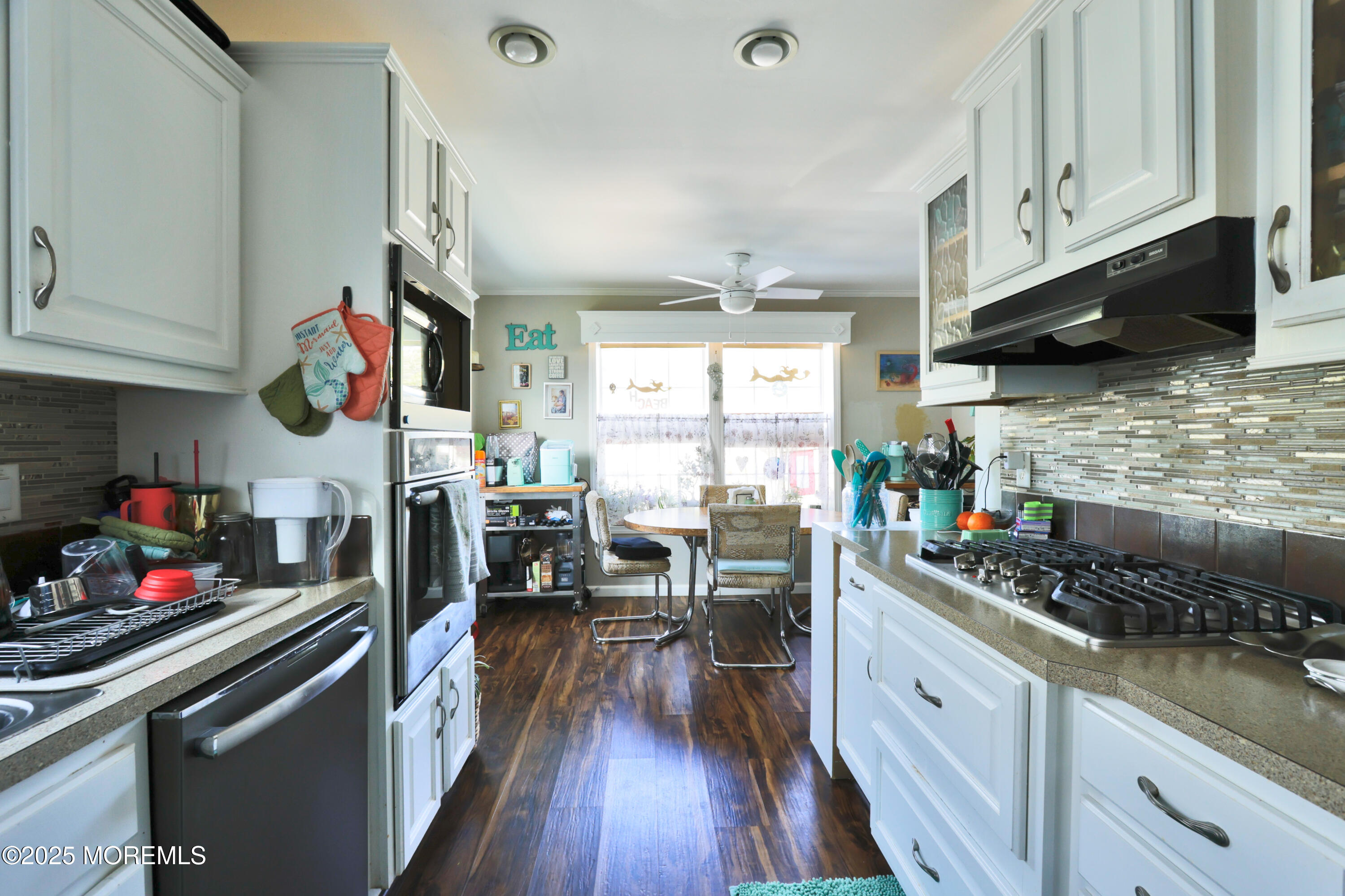 13 Nancy Lane, Barnegat, New Jersey image 4