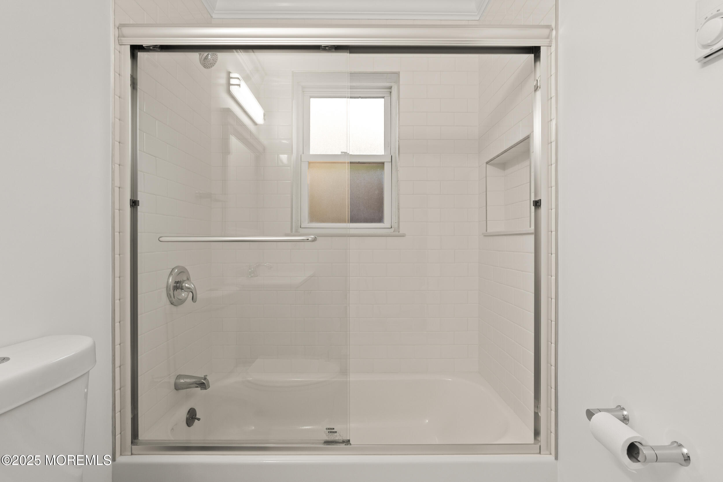 321-323 Shore Drive #3, Highlands, New Jersey image 17