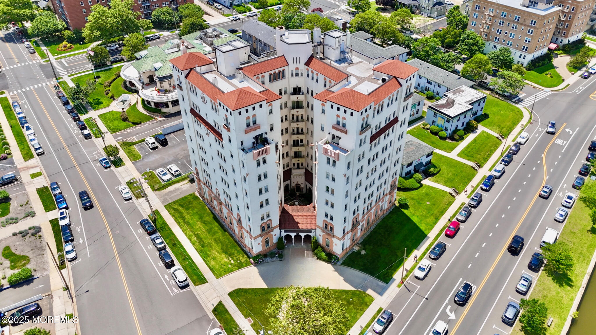 400 Deal Lake Drive 3J