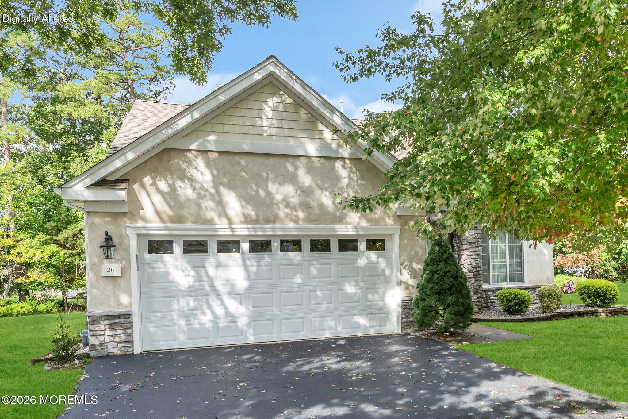20 Montauk Place