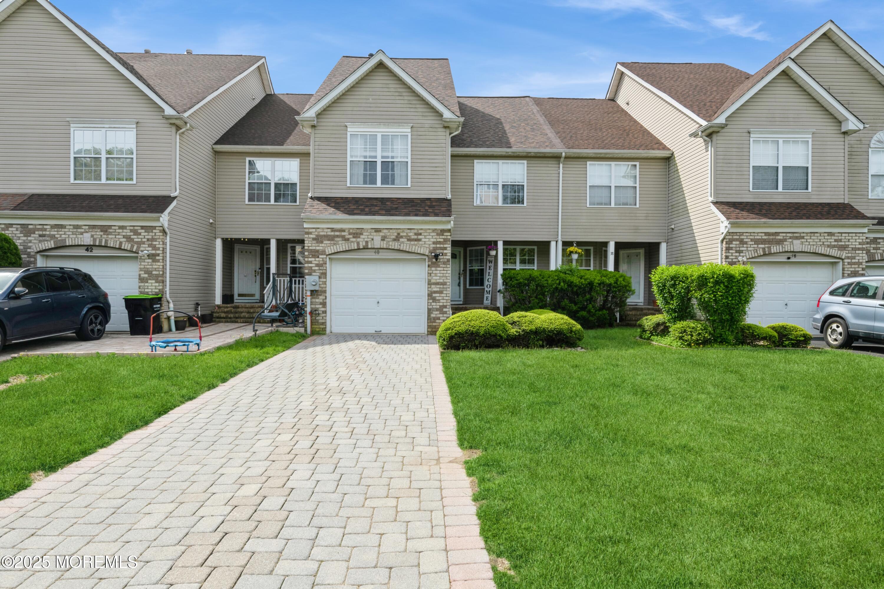 40 Dickerson Lane, Old Bridge, New Jersey image 1