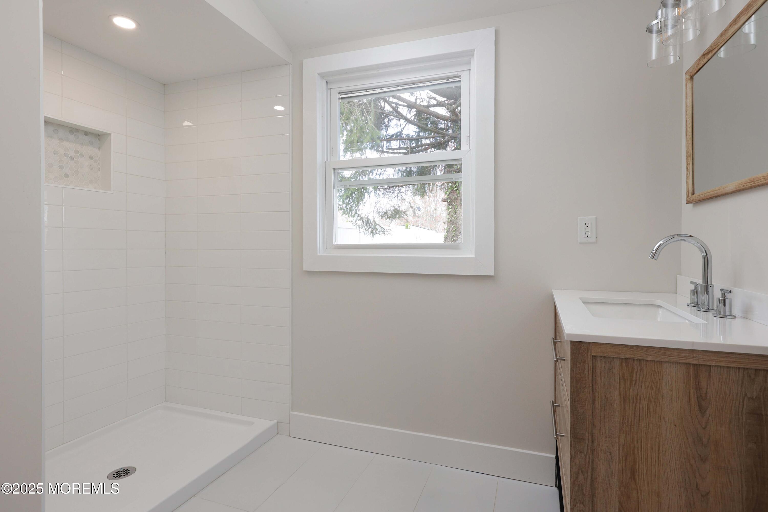 10 Jupiter Street, Middletown, New Jersey image 13